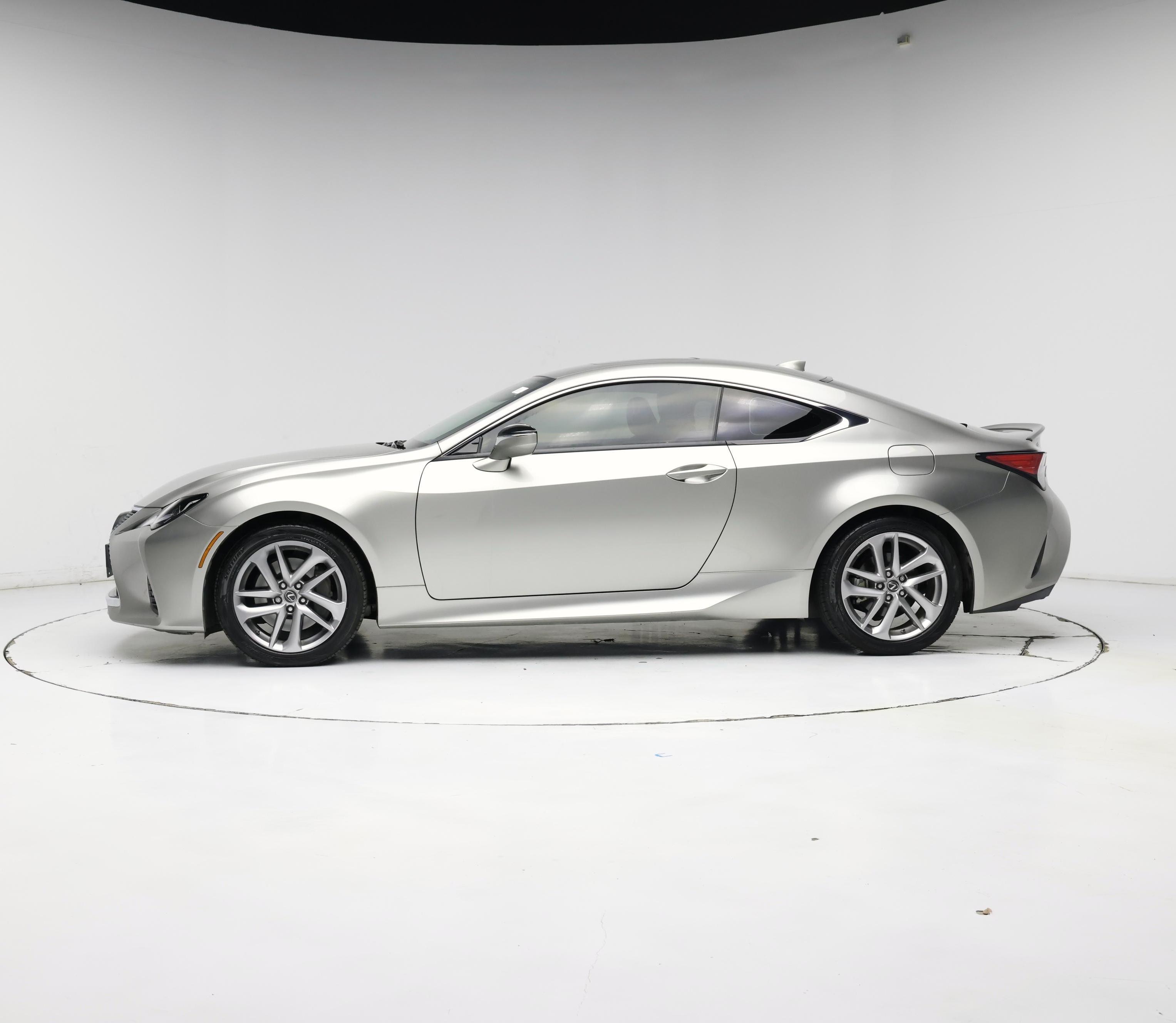 Thumbnail: 2022 Lexus RC - 3