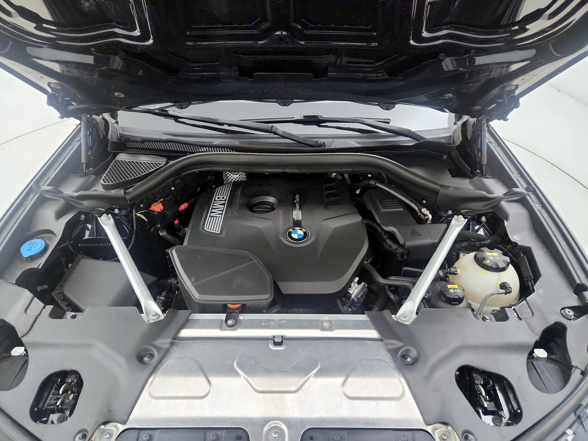 Thumbnail: 2019 BMW X4 - 17