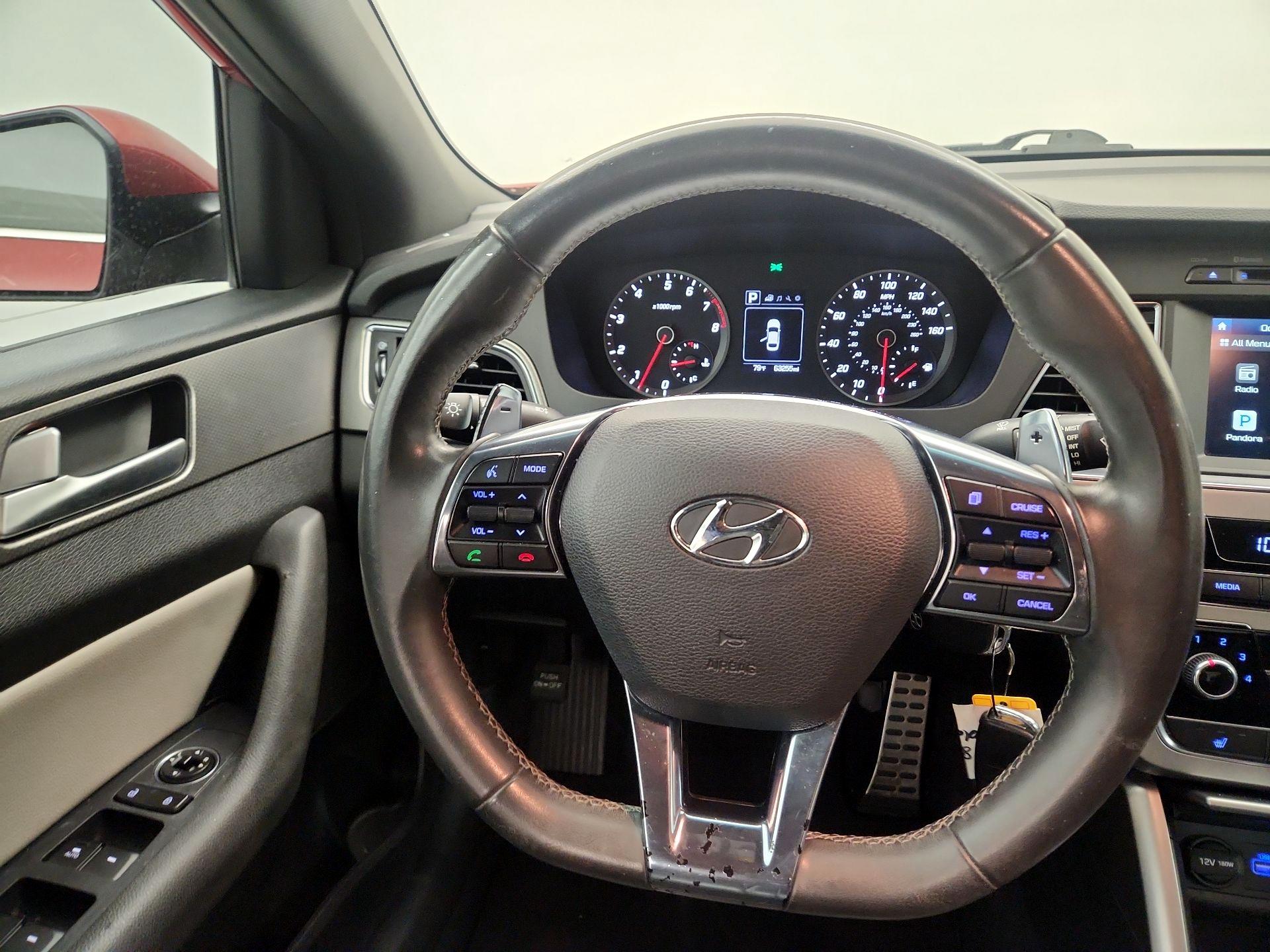 Thumbnail: 2017 Hyundai Sonata - 9