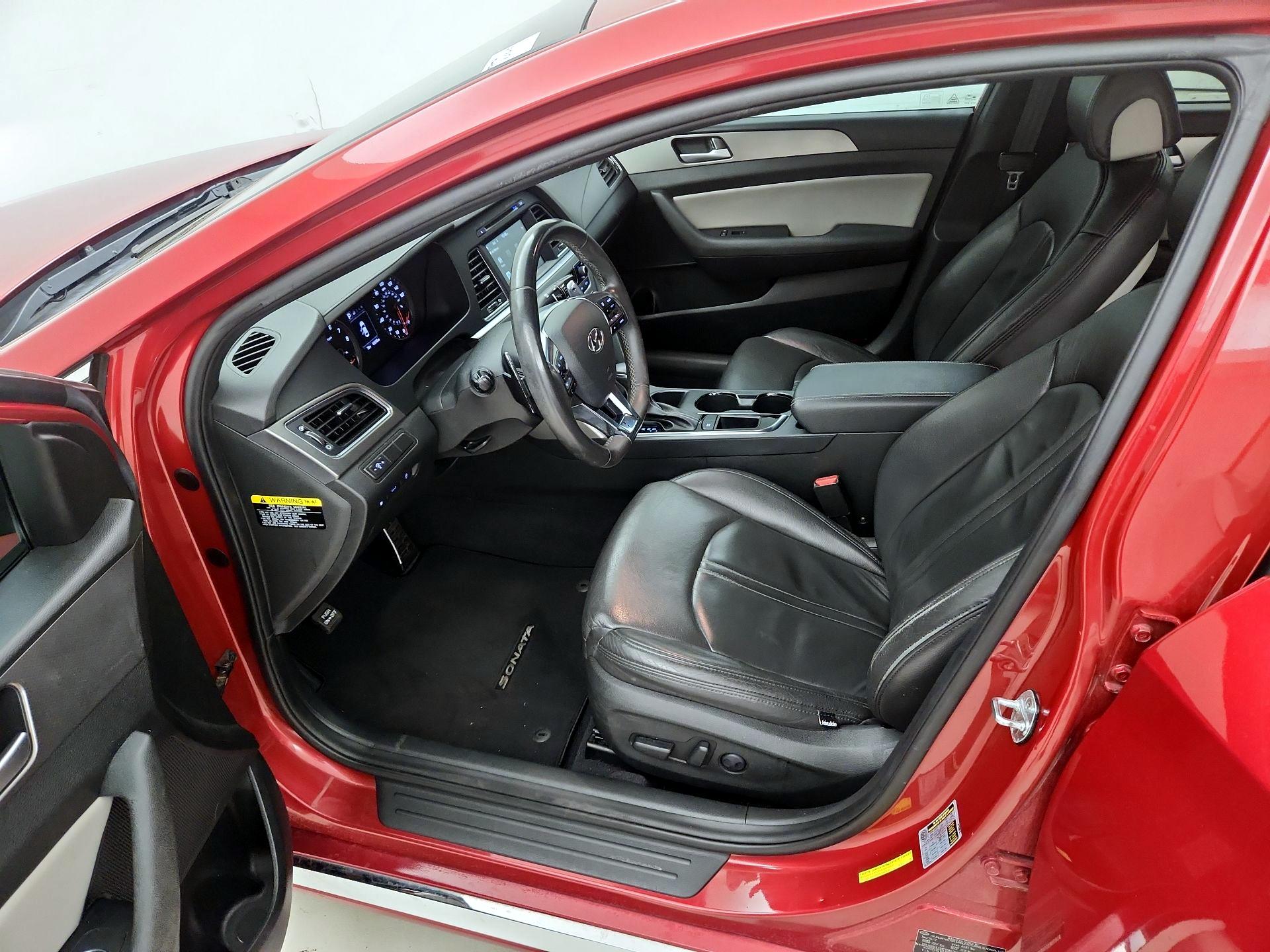 Thumbnail: 2017 Hyundai Sonata - 11