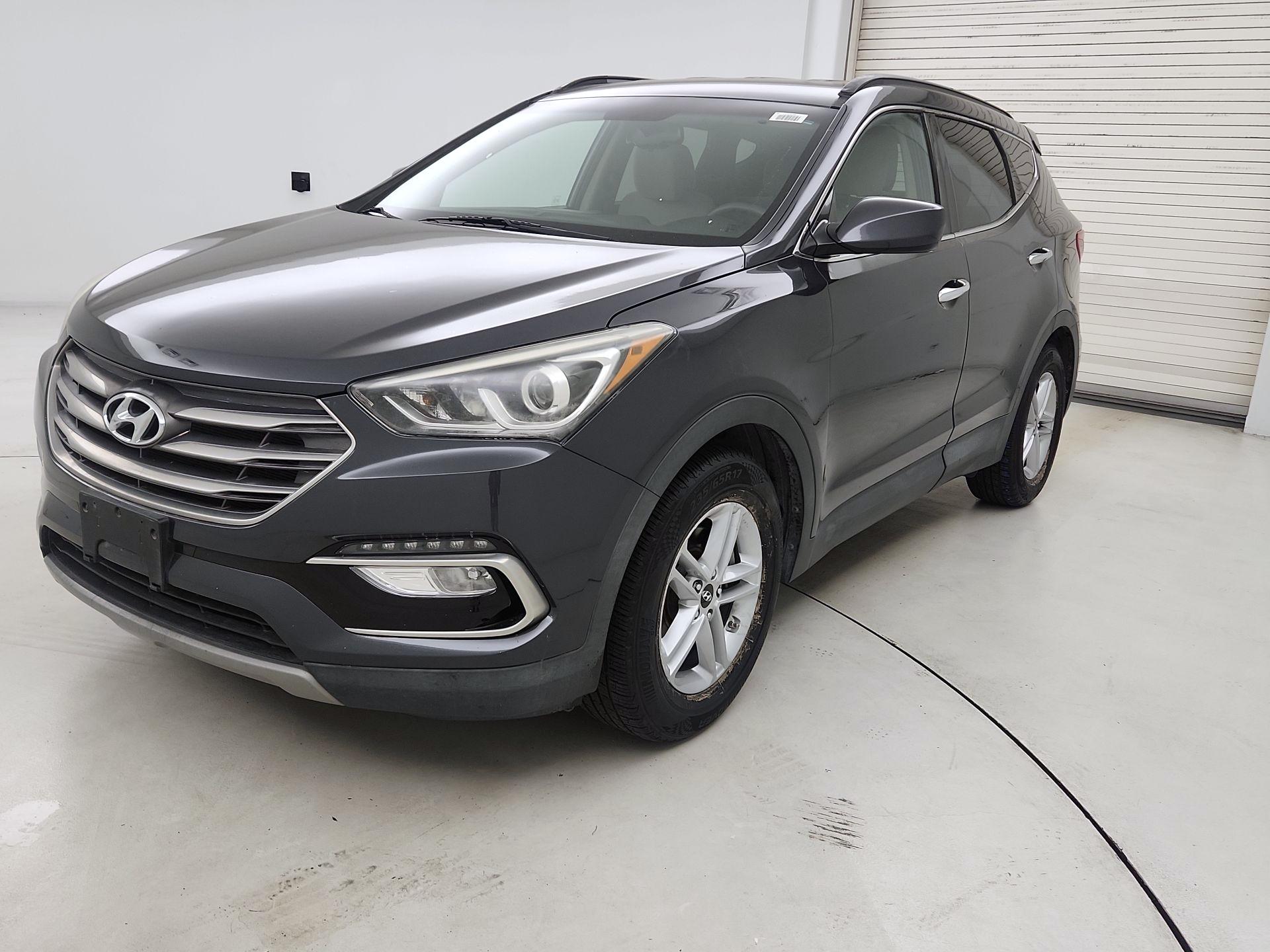 Thumbnail: 2017 Hyundai Santa Fe - 3