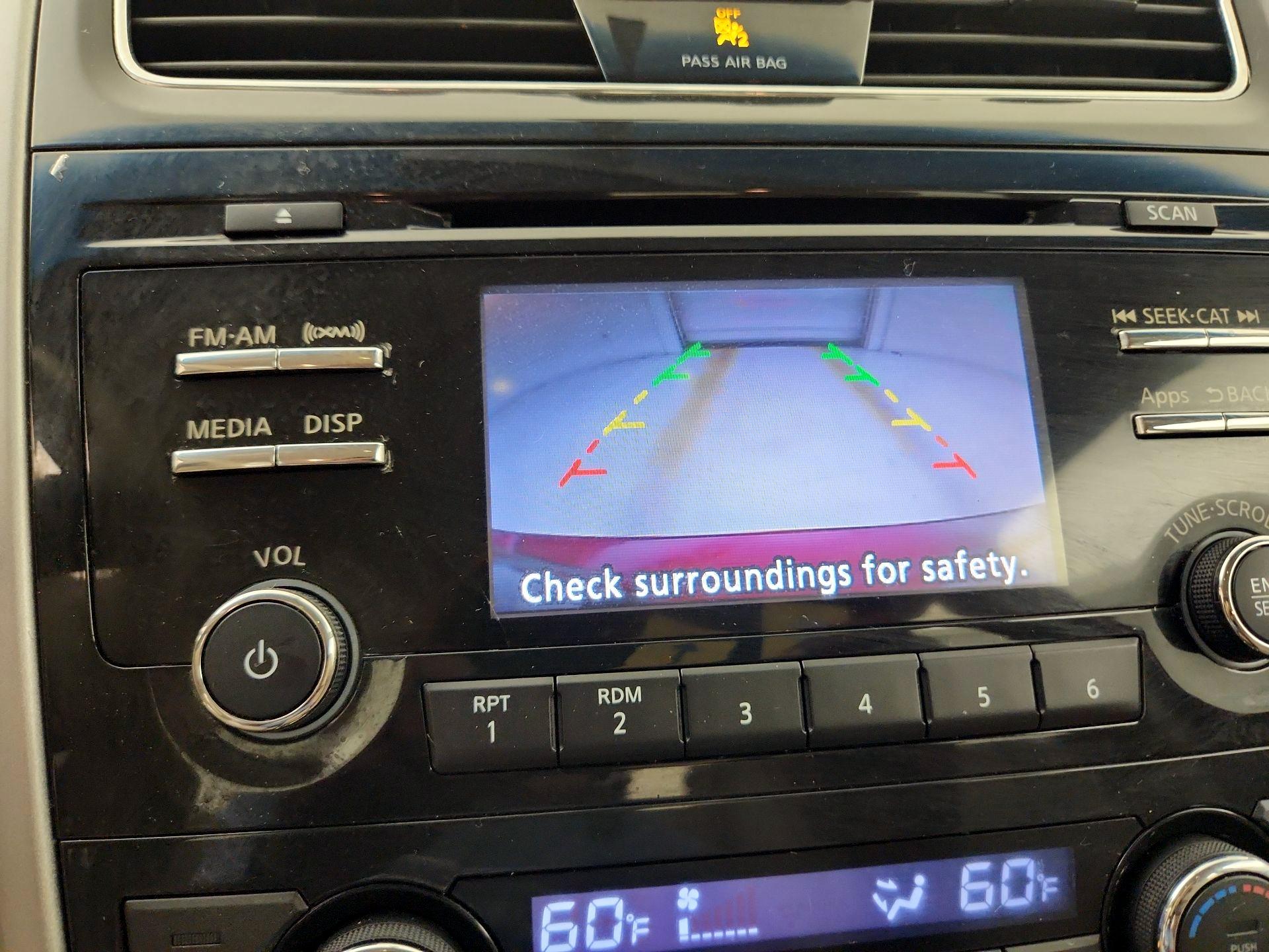 Thumbnail: 2014 Nissan Altima - 12