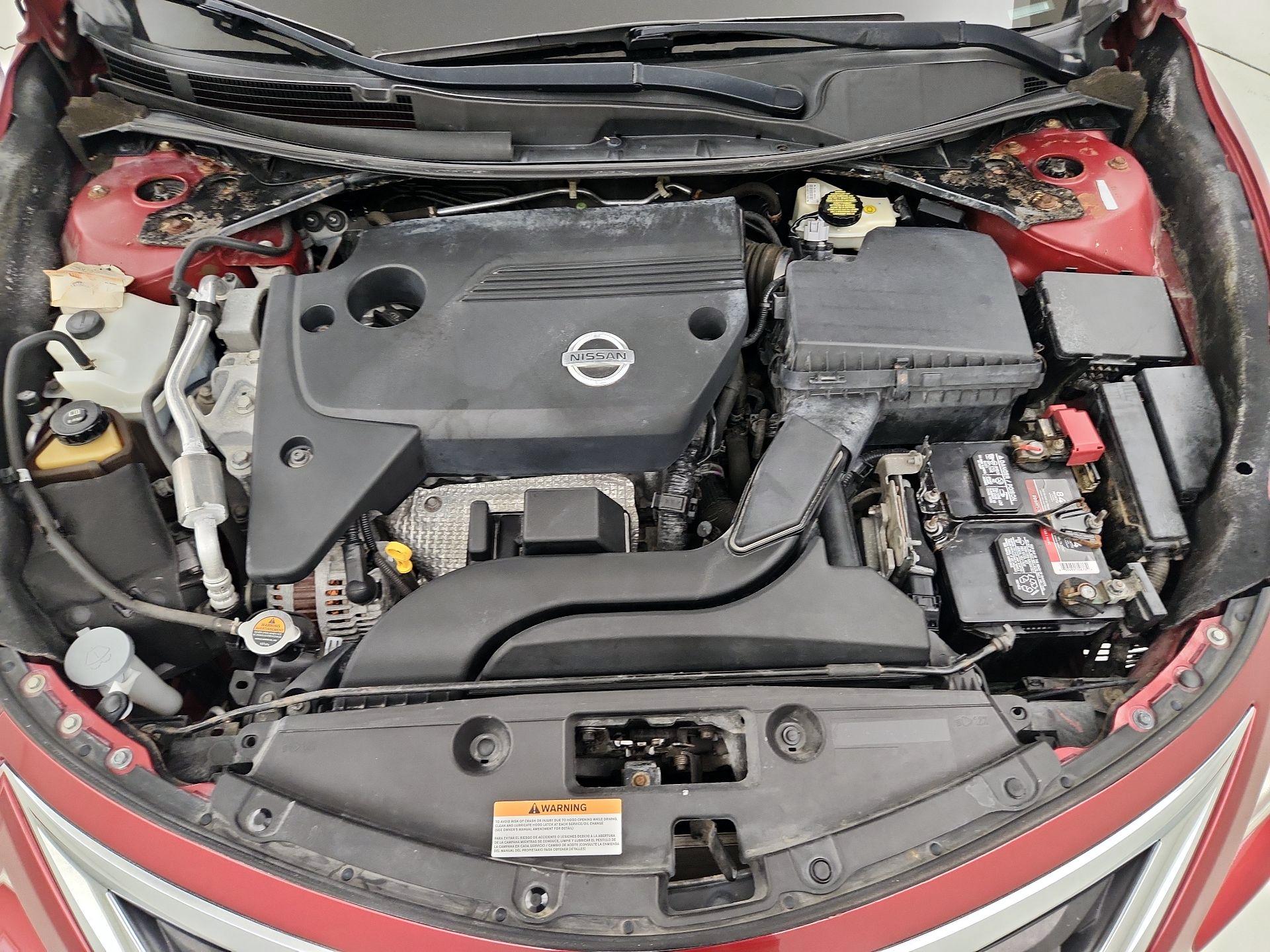 Thumbnail: 2014 Nissan Altima - 19
