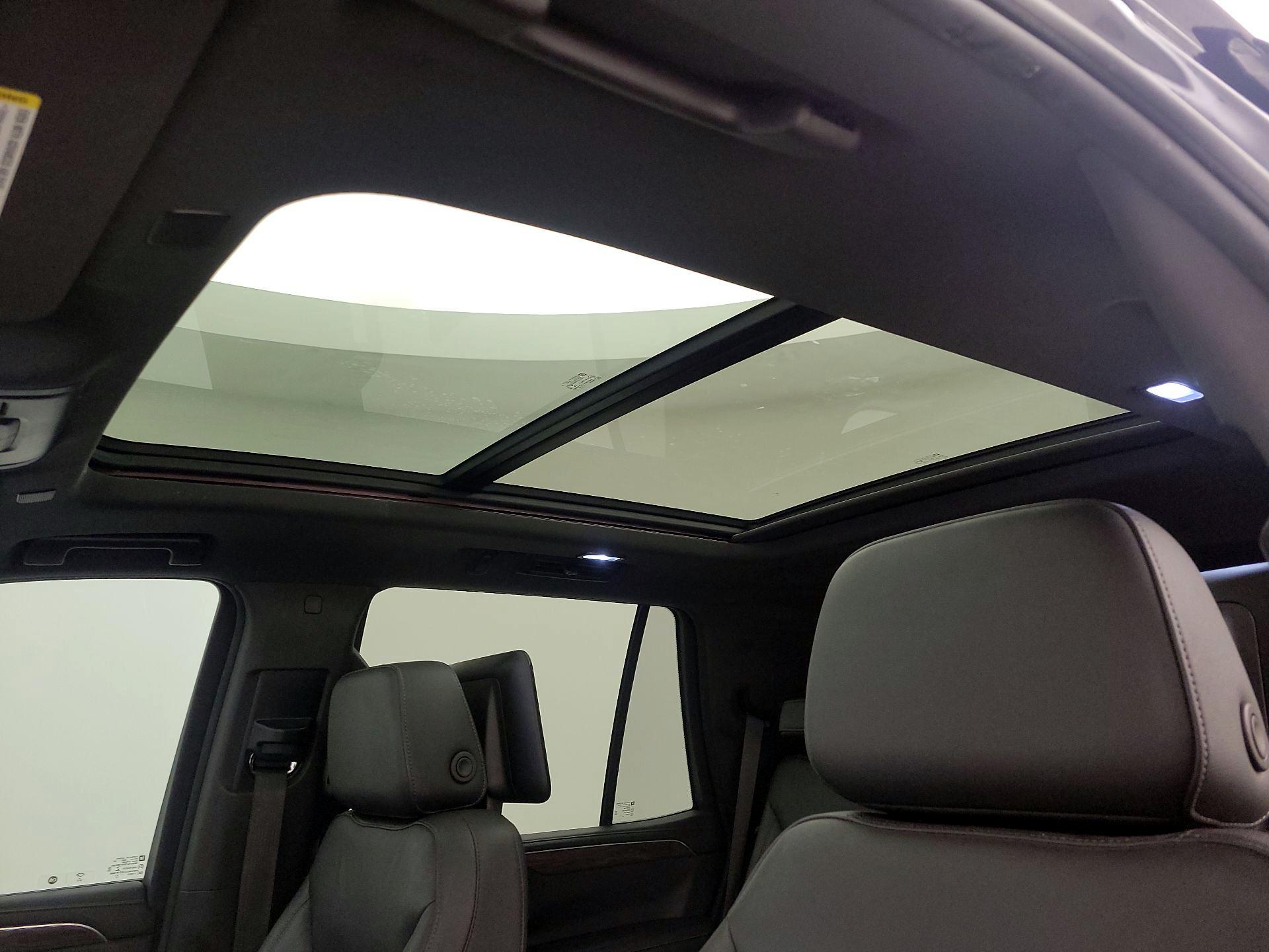 Thumbnail: 2021 Chevrolet Tahoe - 20