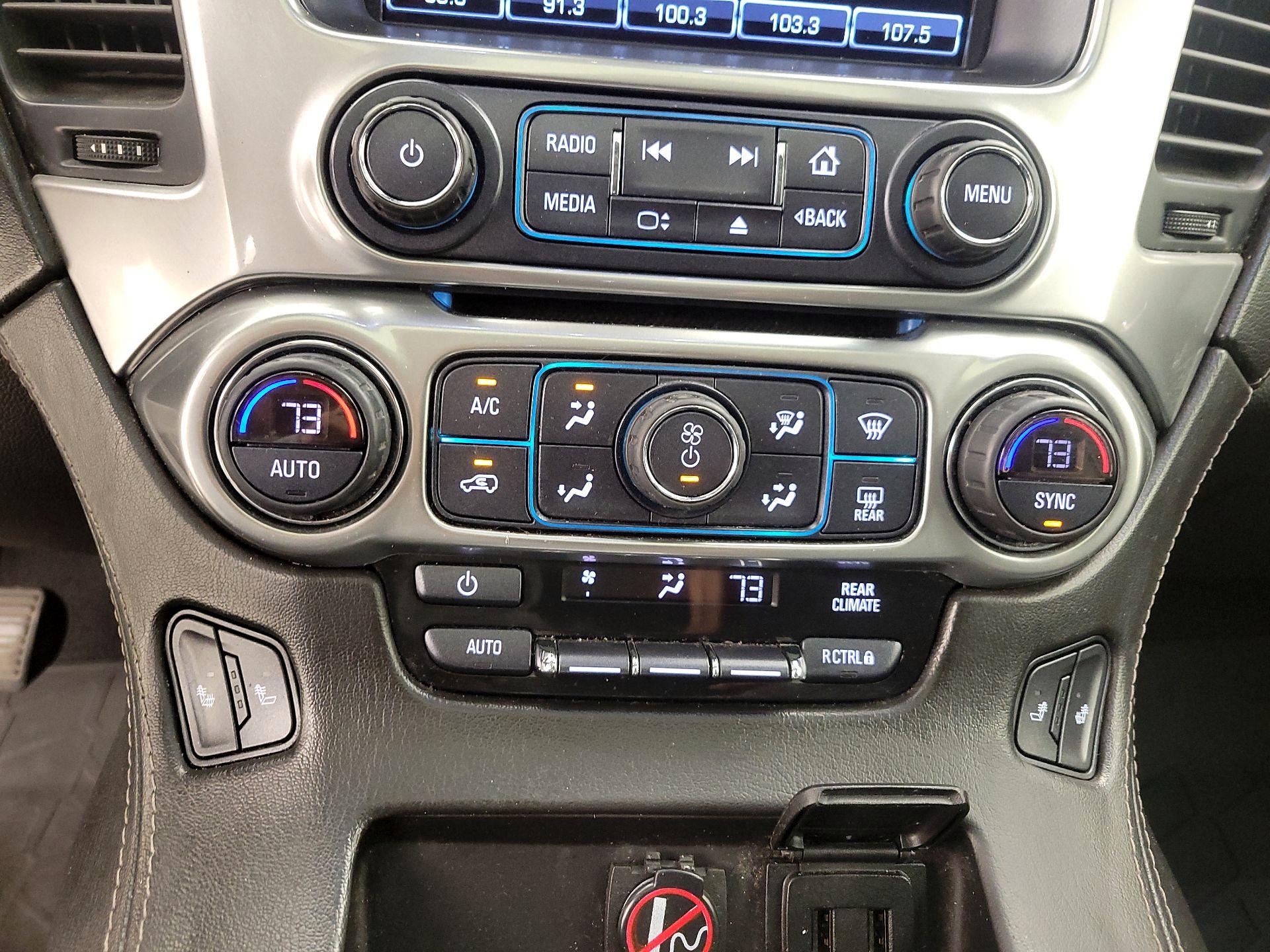 Thumbnail: 2019 Chevrolet Tahoe - 17