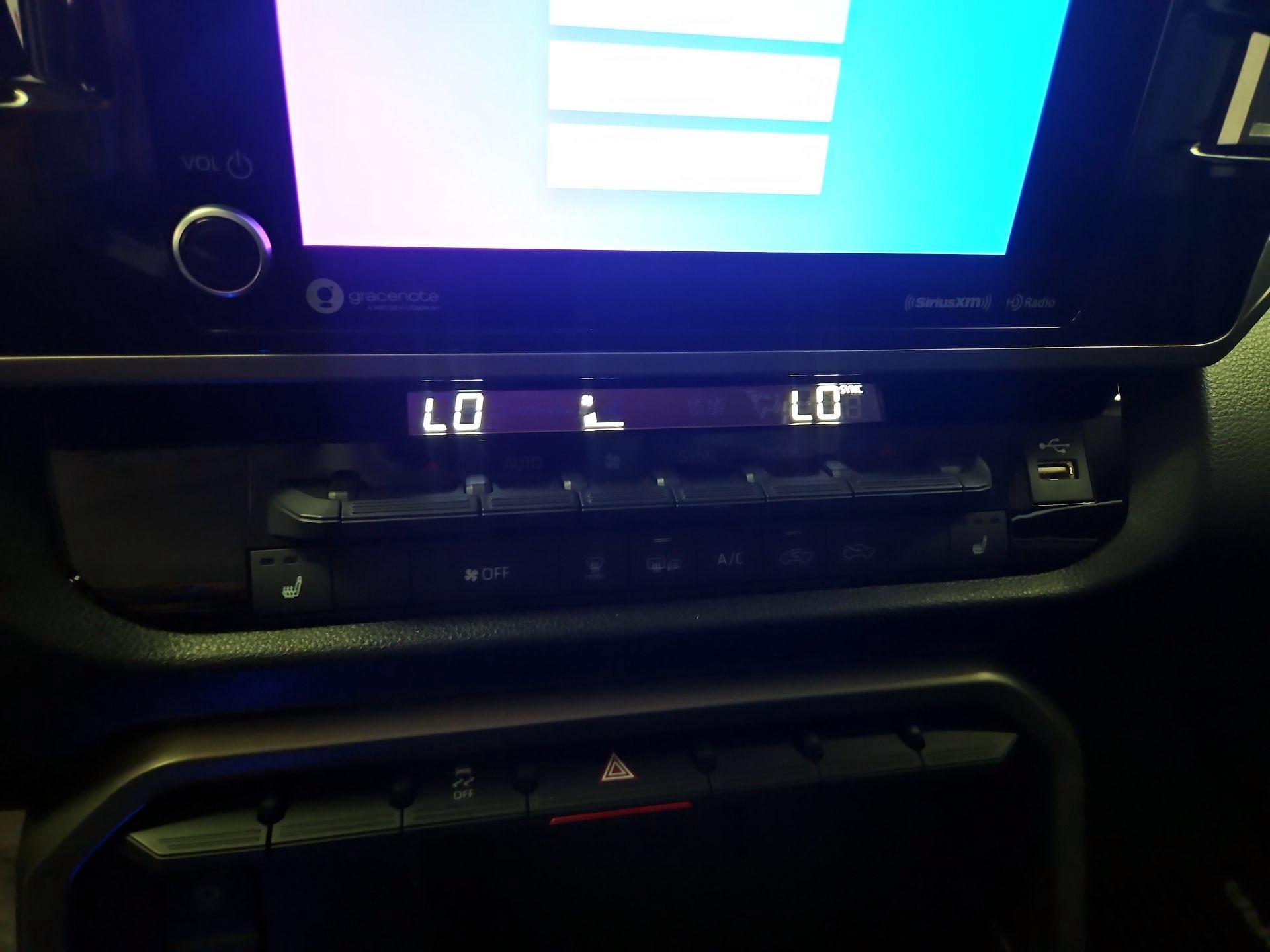 Thumbnail: 2023 Toyota Tundra - 16