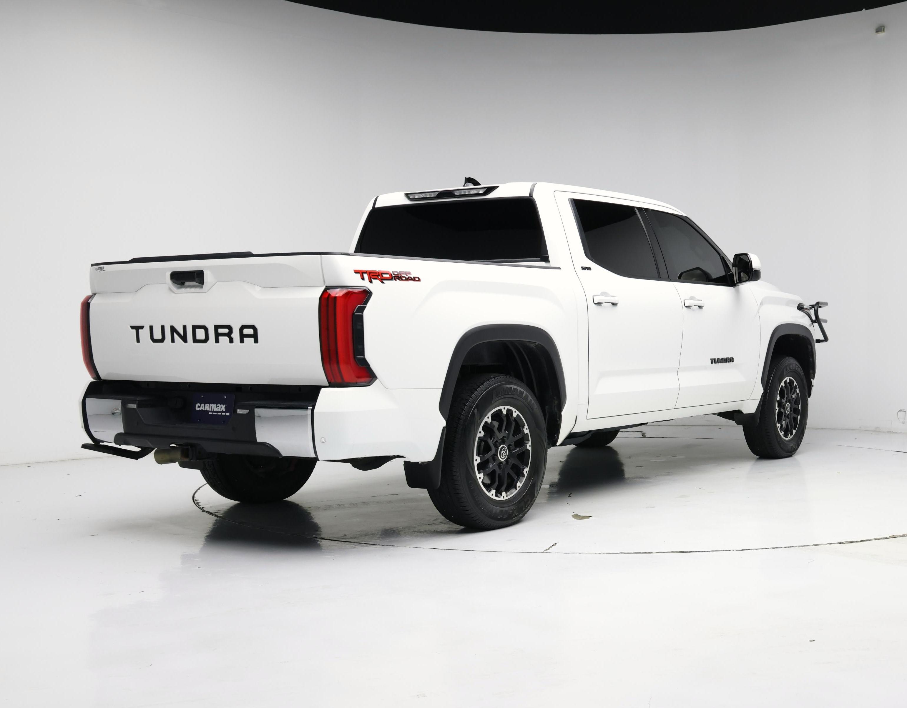Thumbnail: 2023 Toyota Tundra - 8