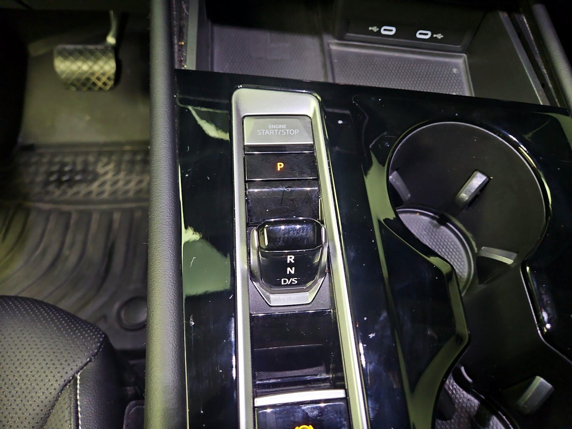 Thumbnail: 2024 Volkswagen Atlas - 17