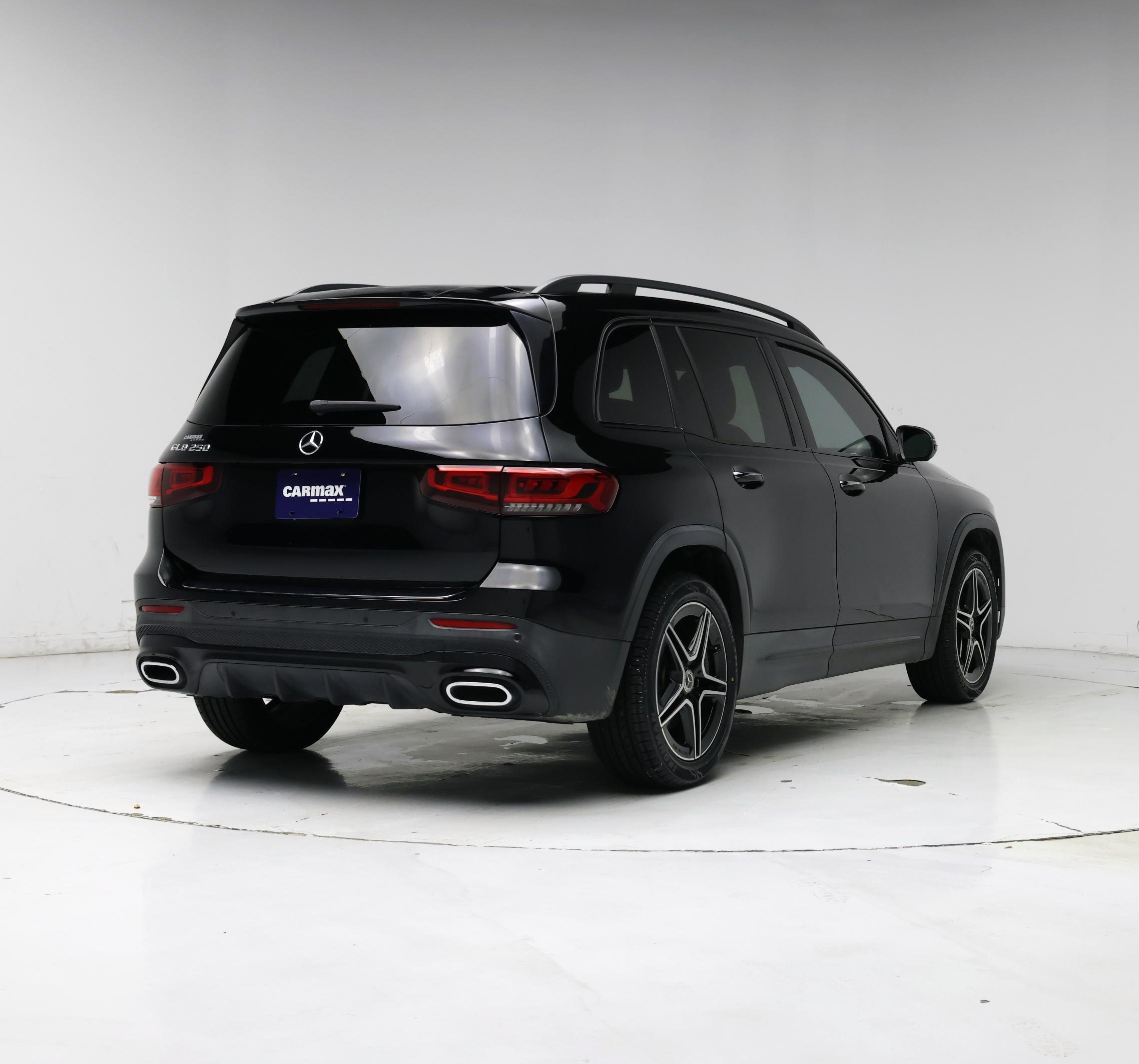 Thumbnail: 2022 Mercedes-Benz GLB - 8