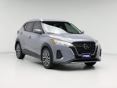 Gray 2021 Nissan Kicks SV