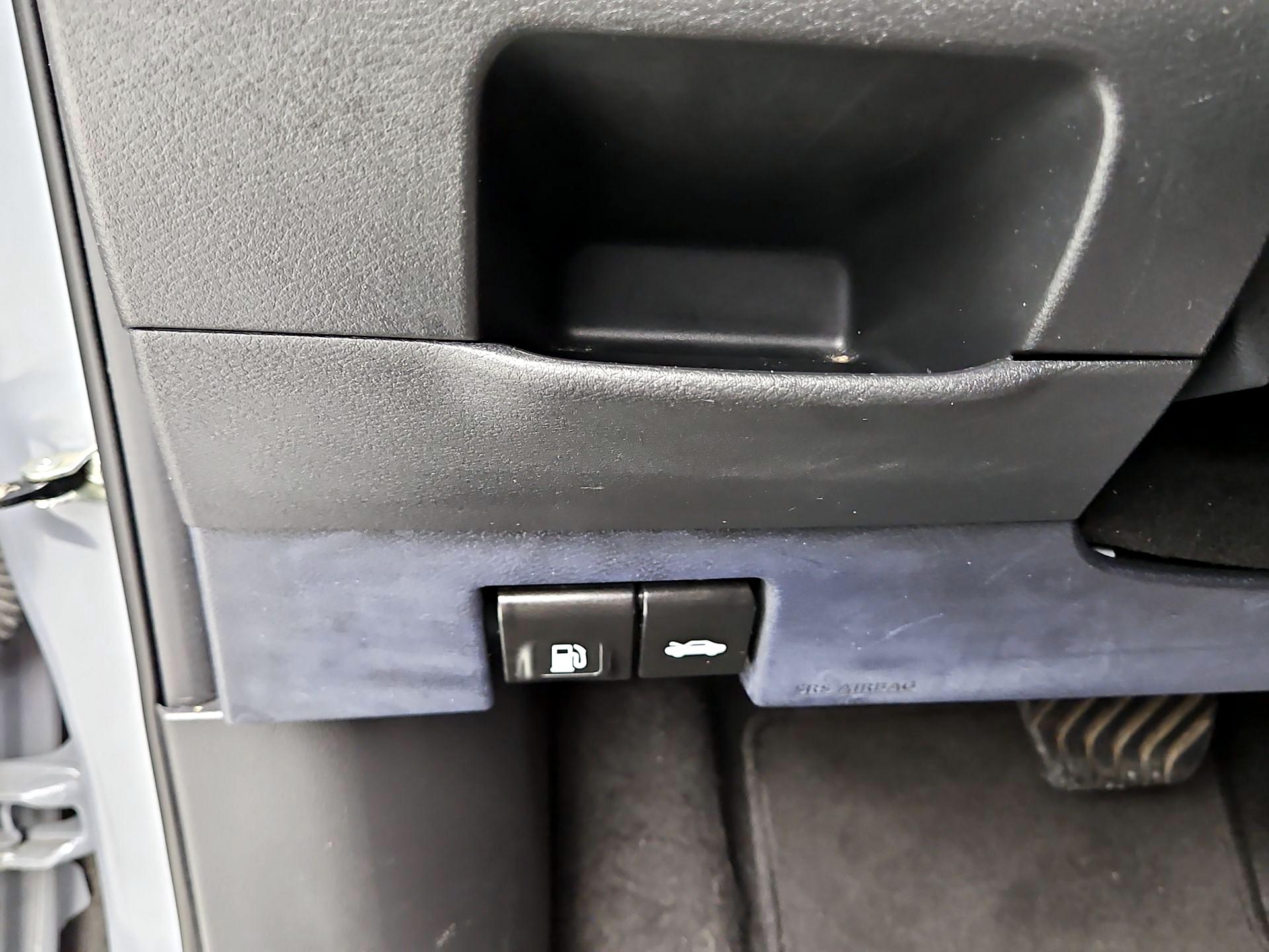 Thumbnail: 2021 Nissan Kicks - 13