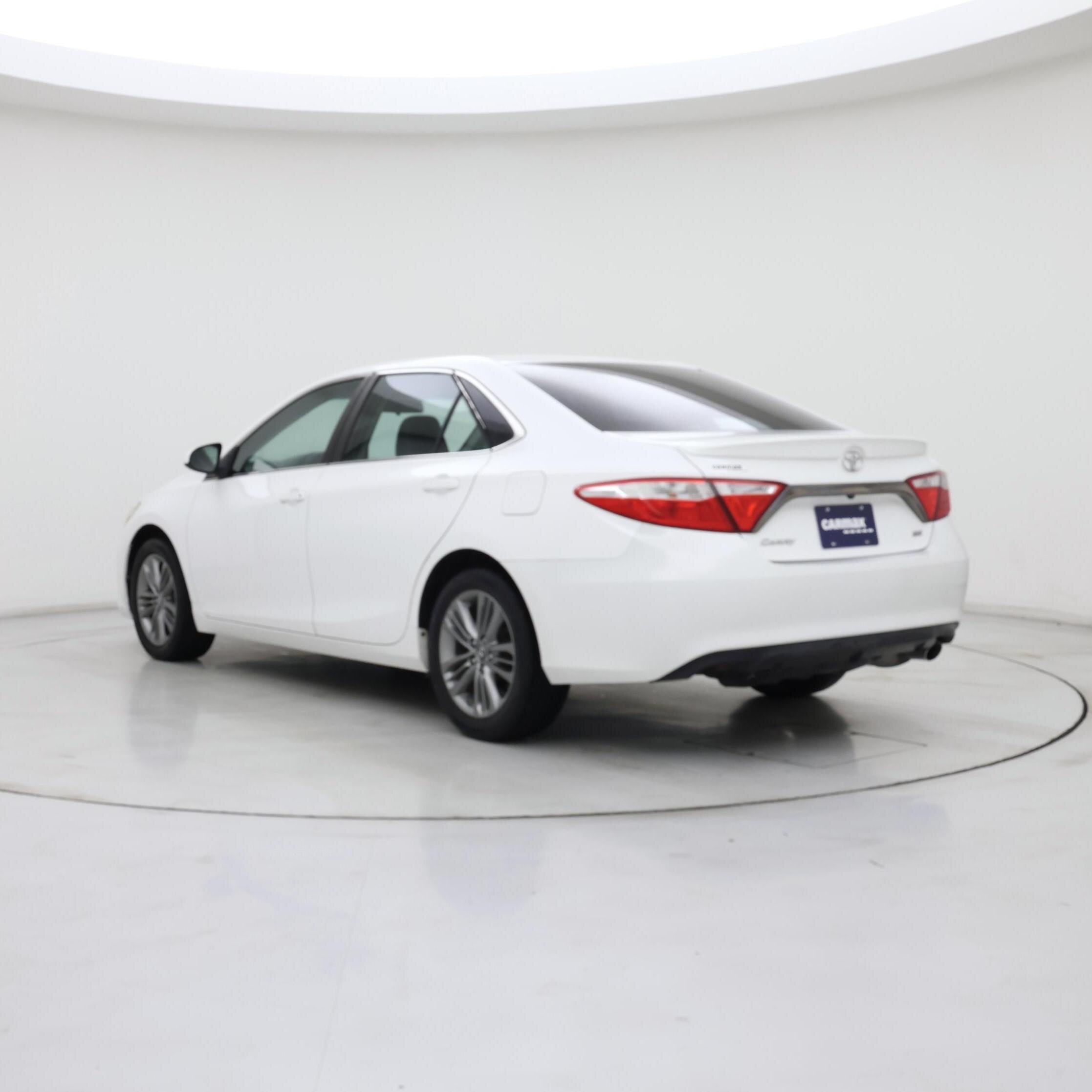 Thumbnail: 2016 Toyota Camry - 2