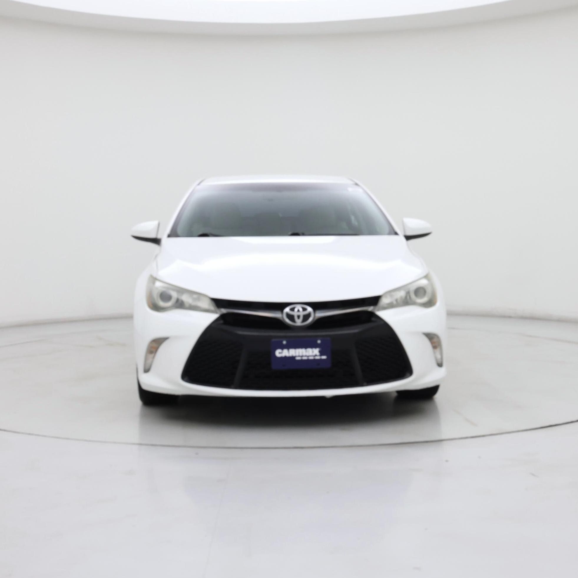 Thumbnail: 2016 Toyota Camry - 5