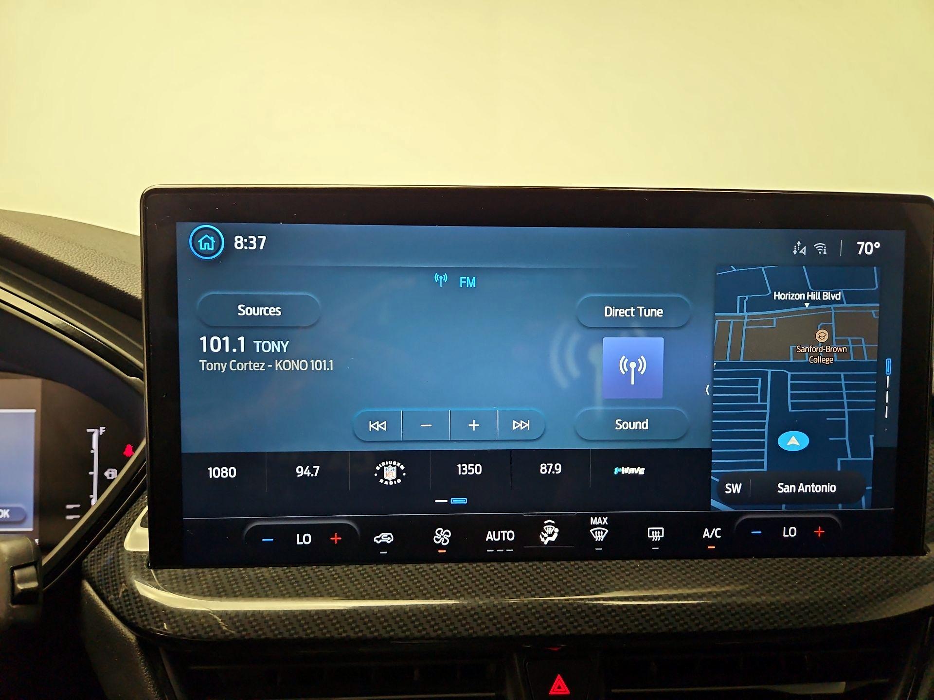 Thumbnail: 2023 Ford Escape - 16