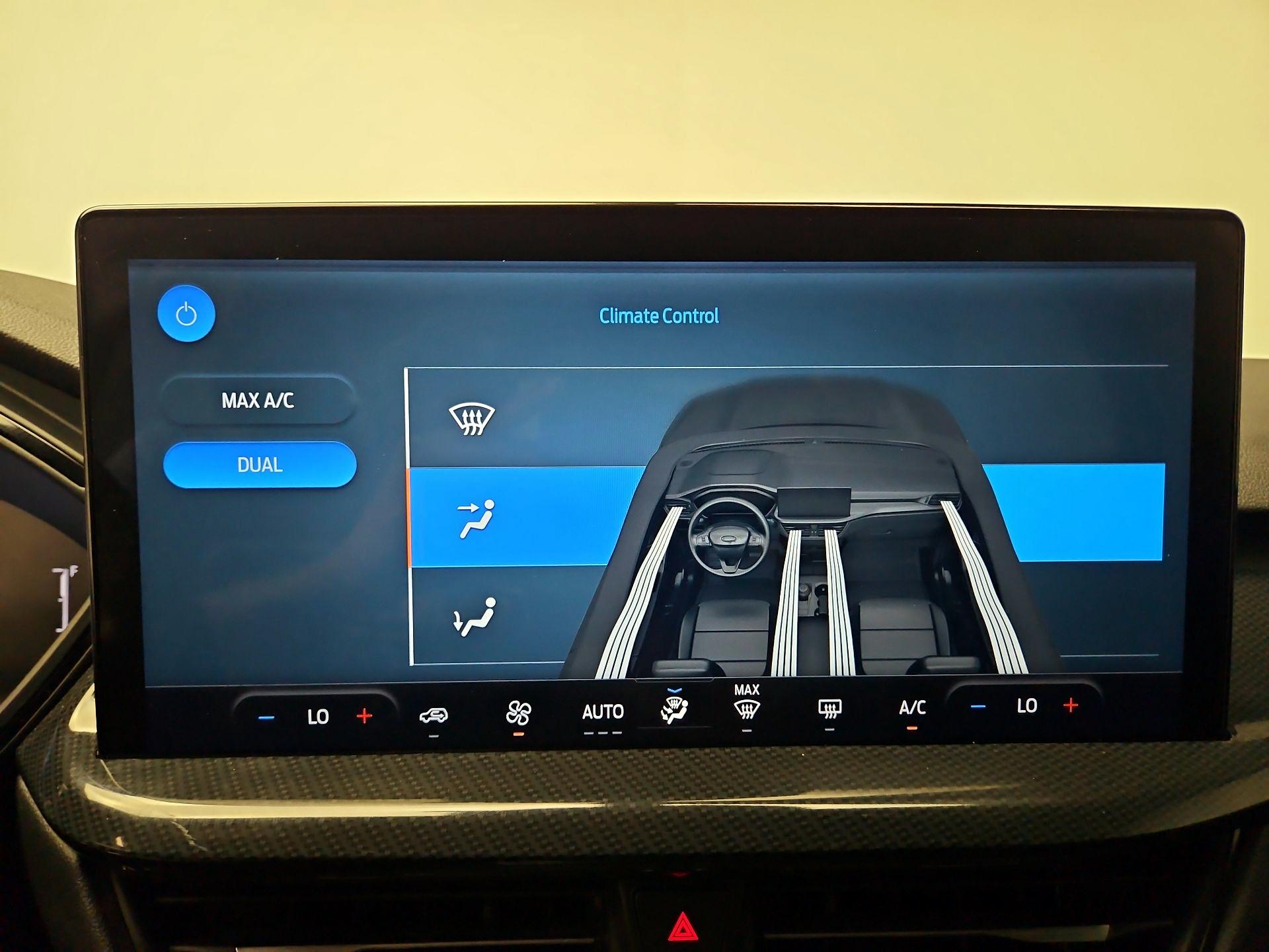 Thumbnail: 2023 Ford Escape - 17