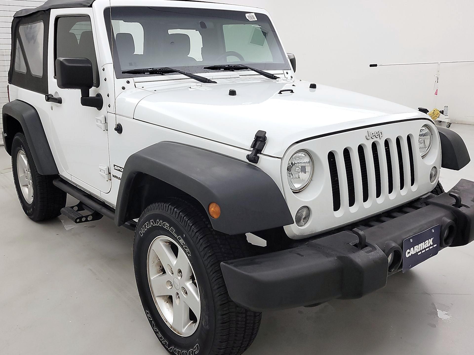 Thumbnail: 2016 Jeep Wrangler - 1