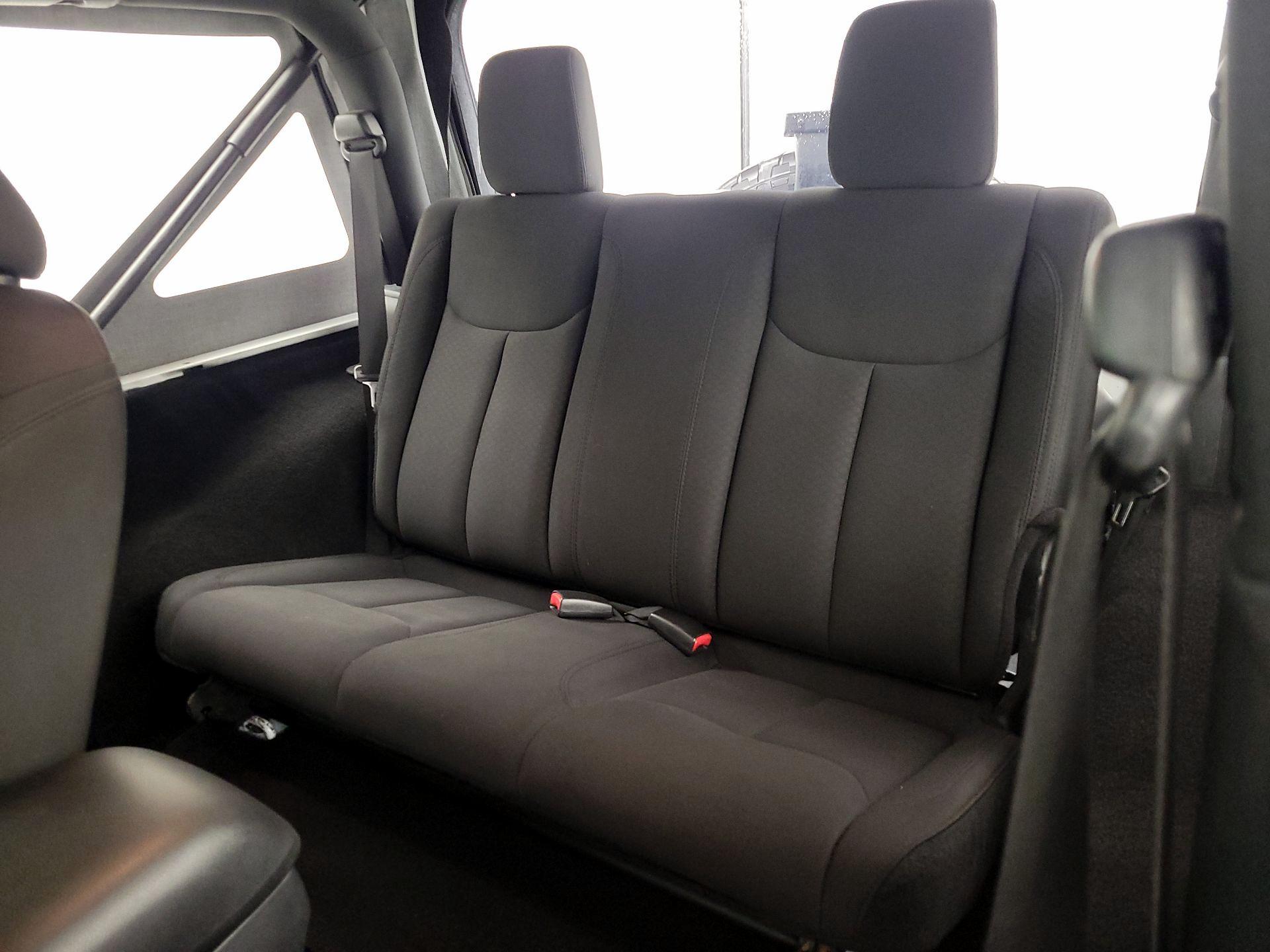 Thumbnail: 2016 Jeep Wrangler - 15