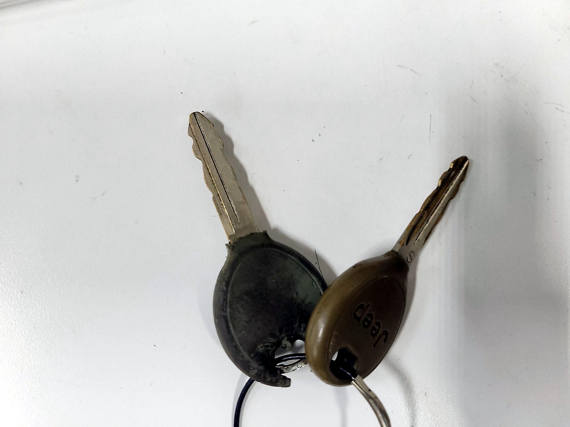 Thumbnail: 2016 Jeep Wrangler - 18