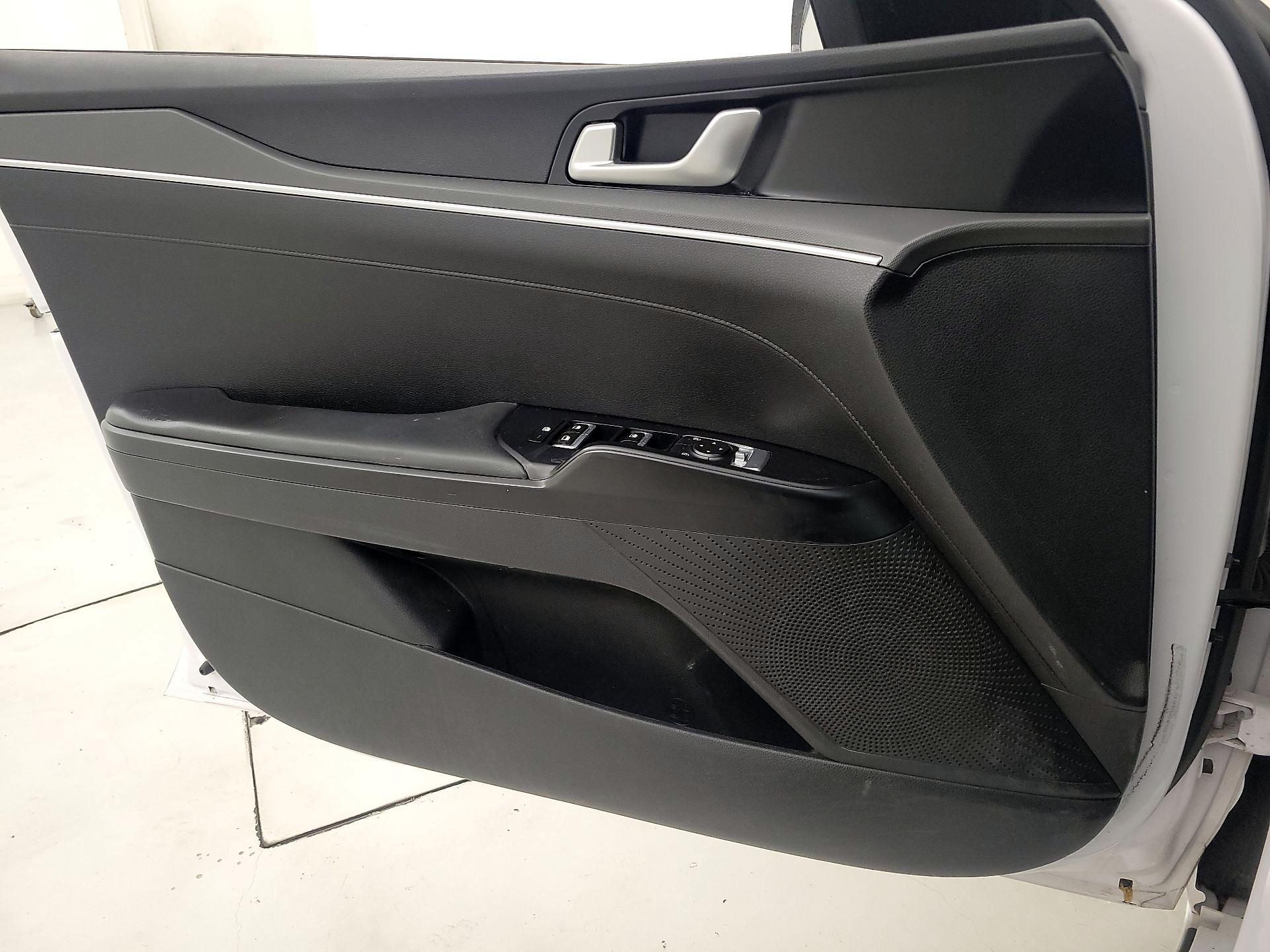 Thumbnail: 2021 Kia K5 - 12