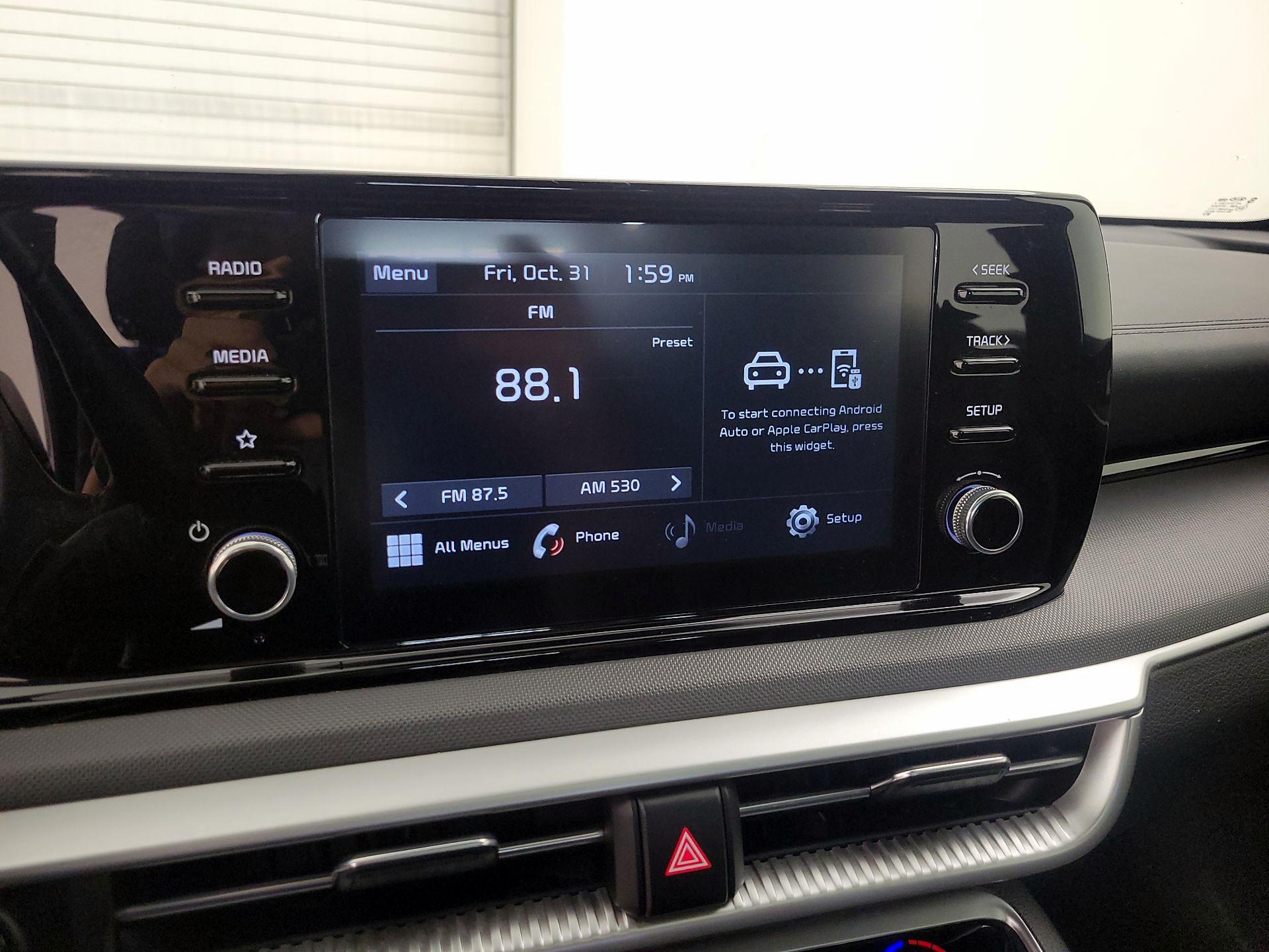 Thumbnail: 2021 Kia K5 - 15