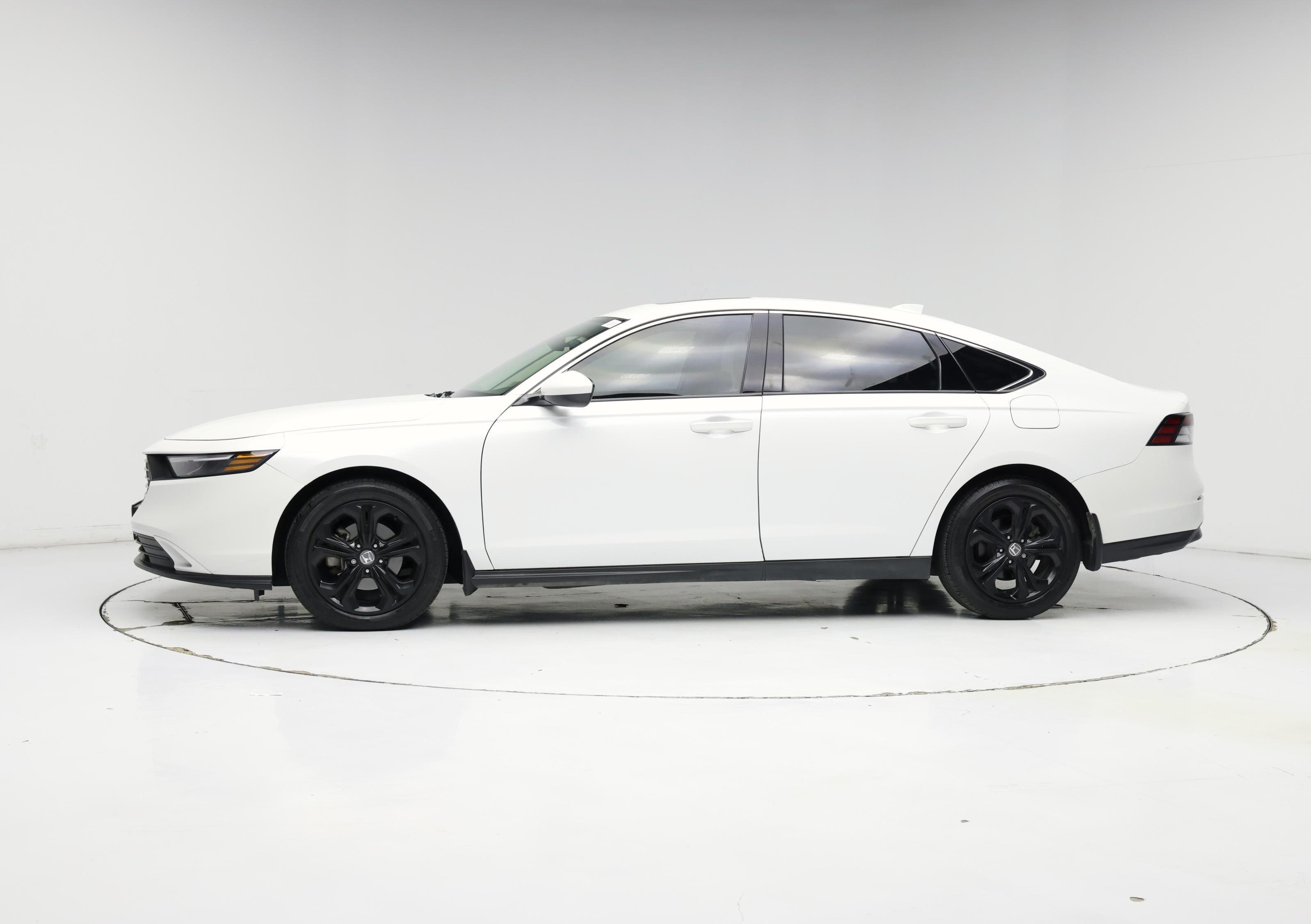 Thumbnail: 2023 Honda Accord - 3