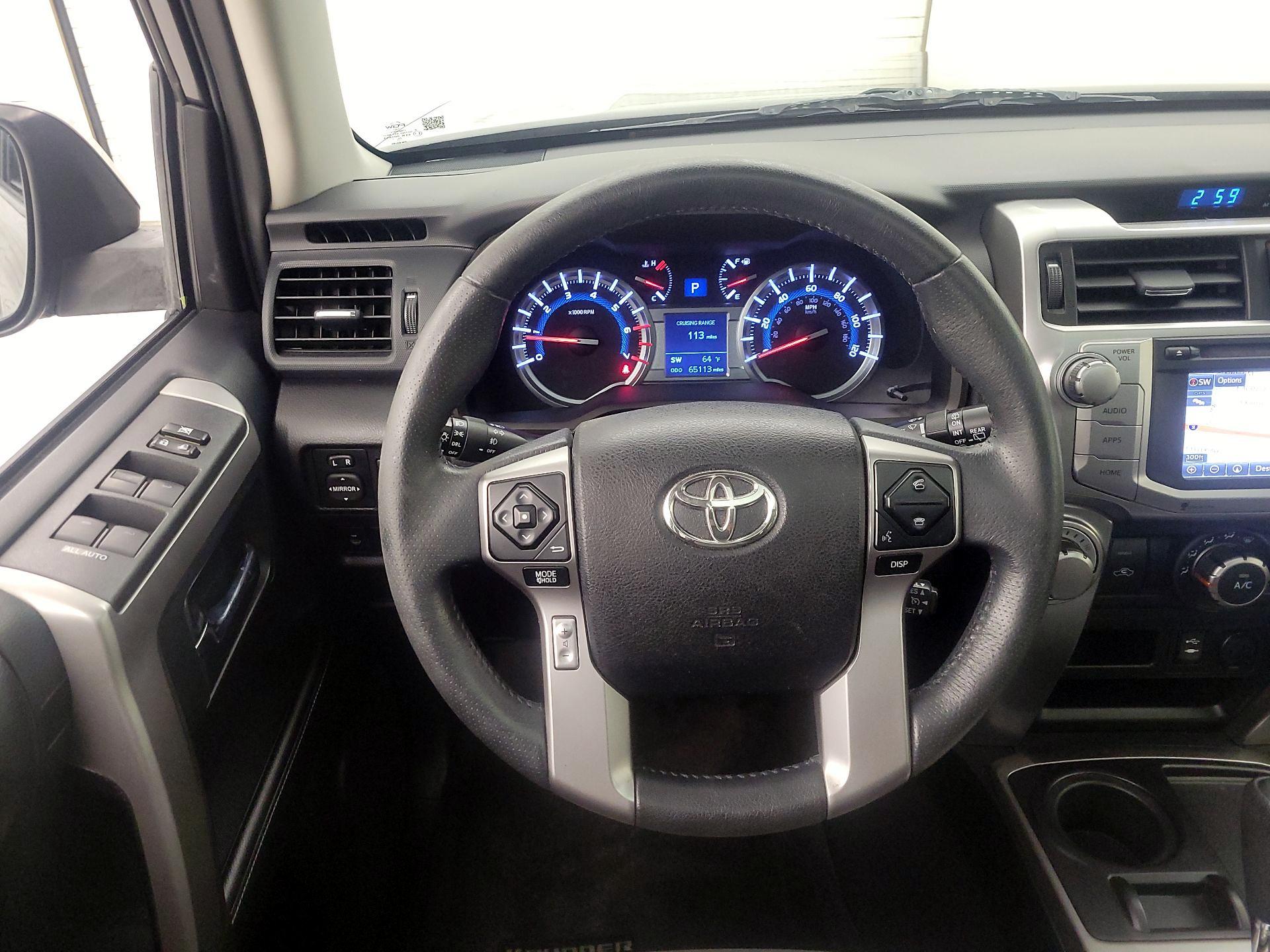 Thumbnail: 2015 Toyota 4Runner - 10