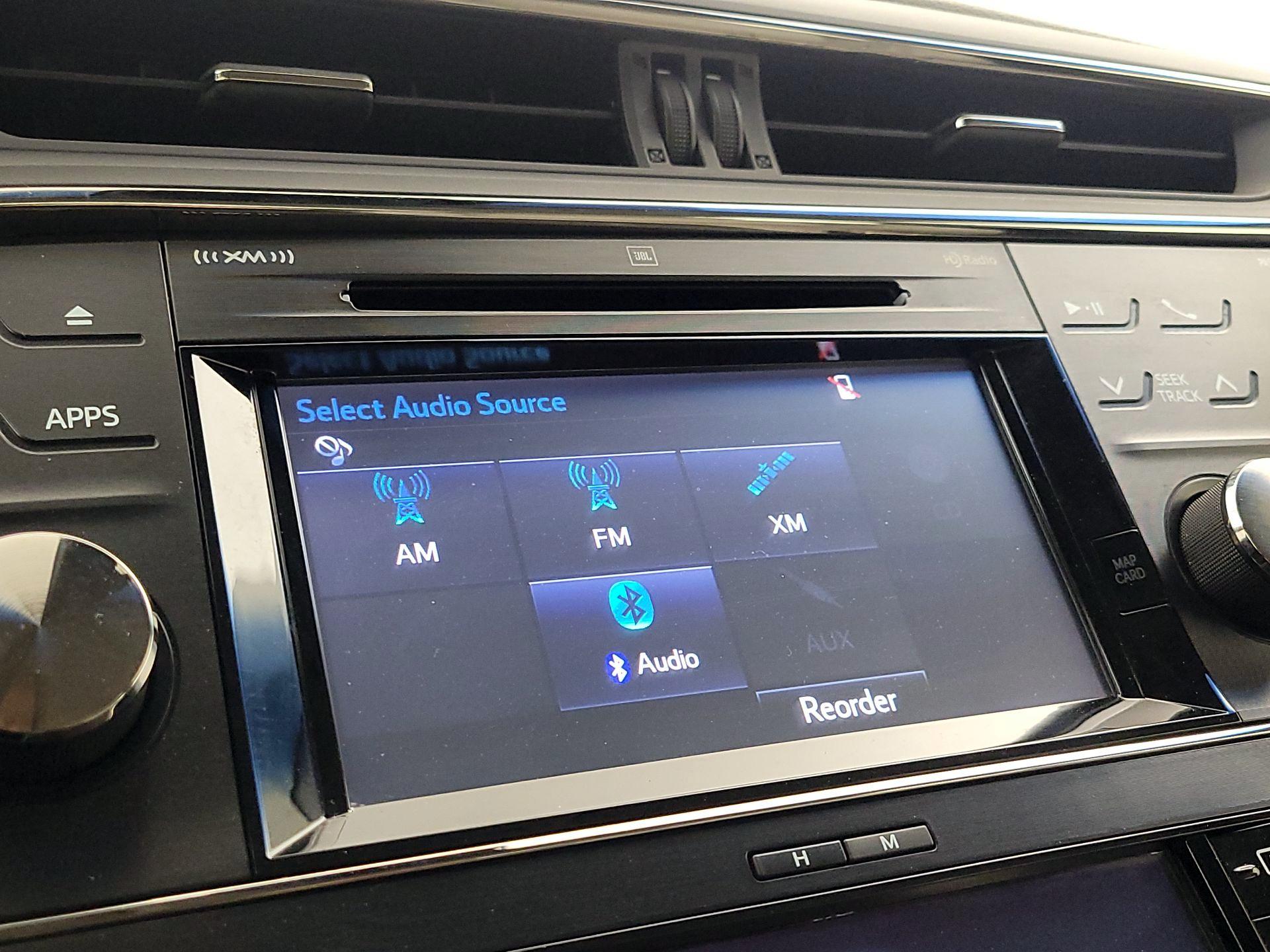 Thumbnail: 2016 Toyota Avalon - 15