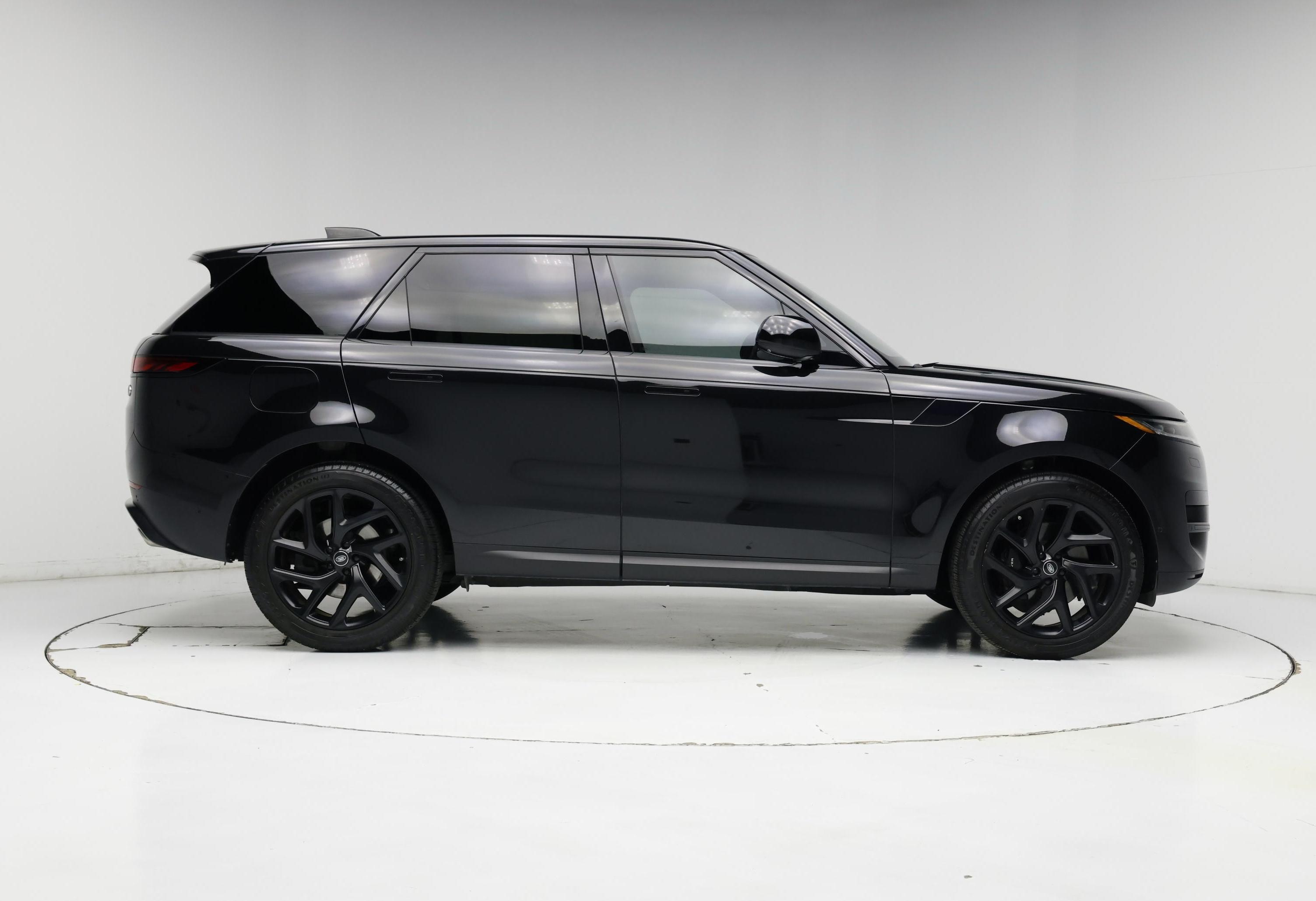 Thumbnail: 2023 Land Rover Range Rover Sport - 7