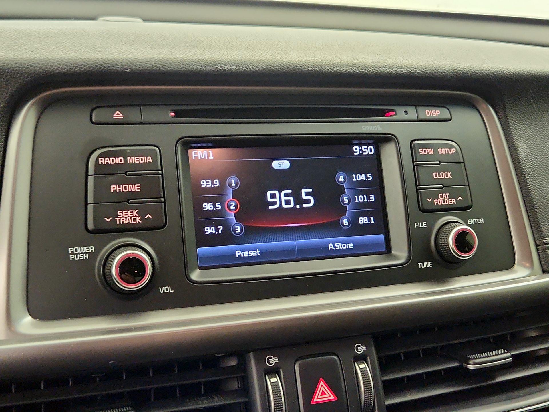 Thumbnail: 2017 Kia Optima - 15