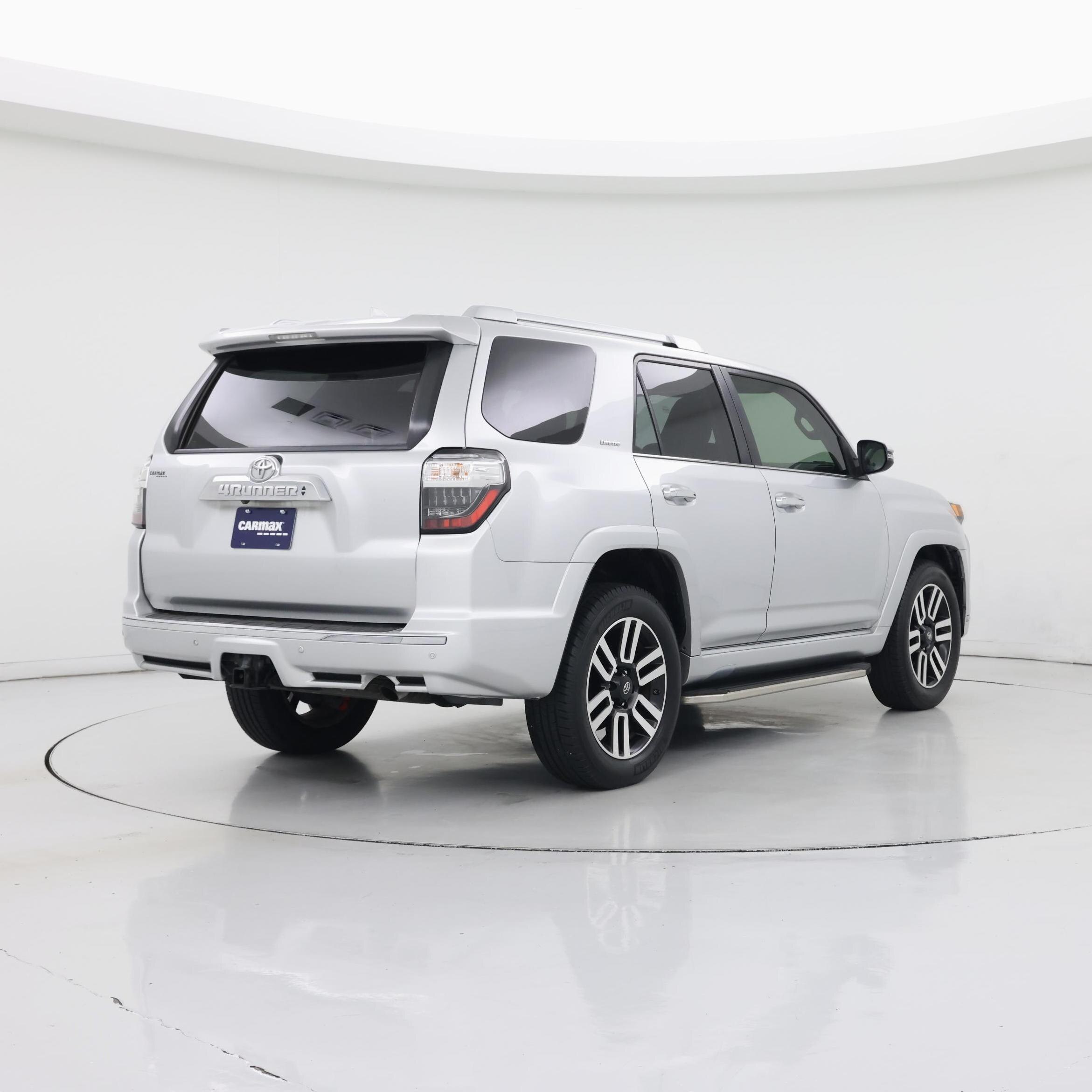 Thumbnail: 2019 Toyota 4Runner - 8