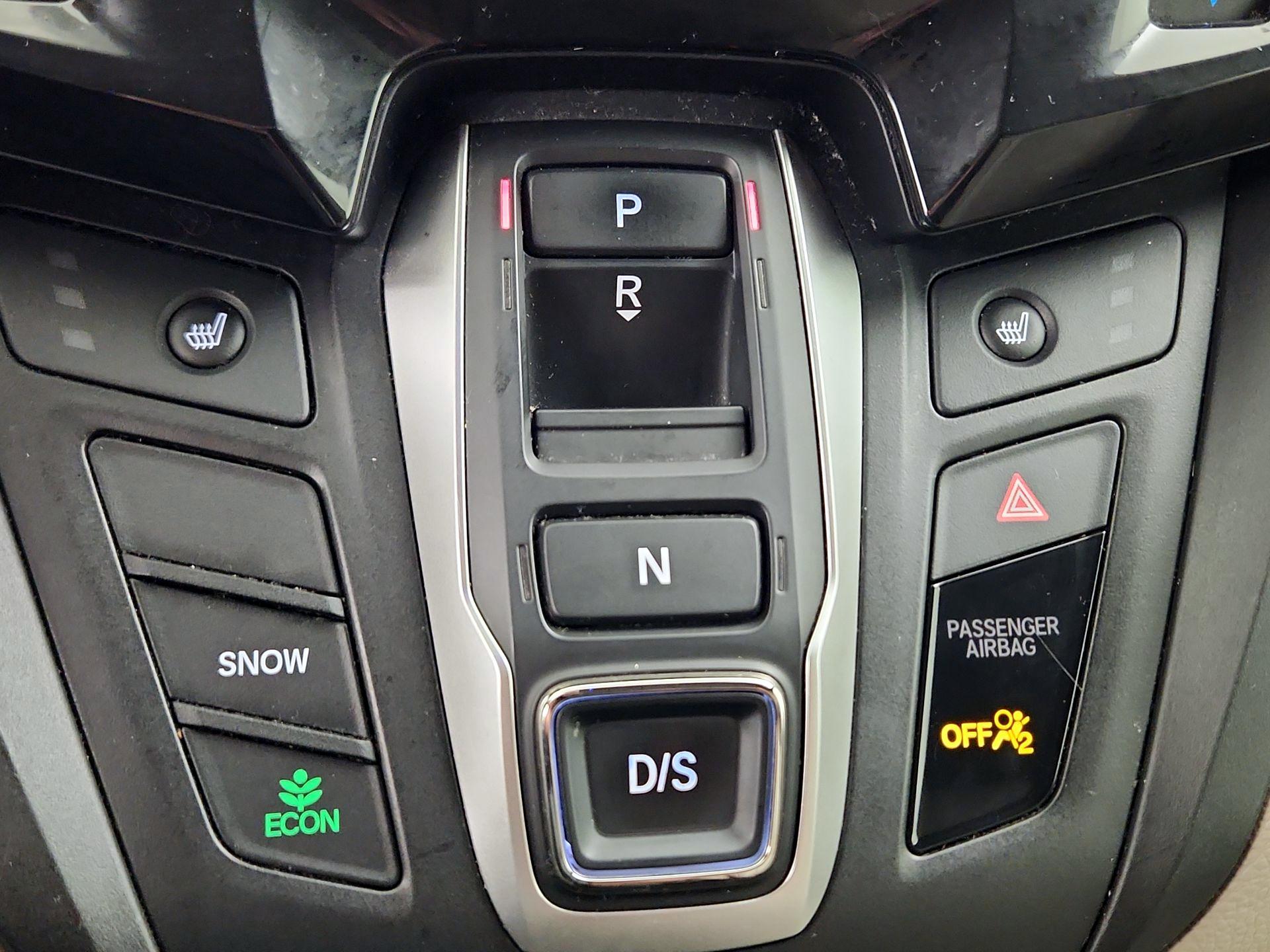 Thumbnail: 2019 Honda Odyssey - 17