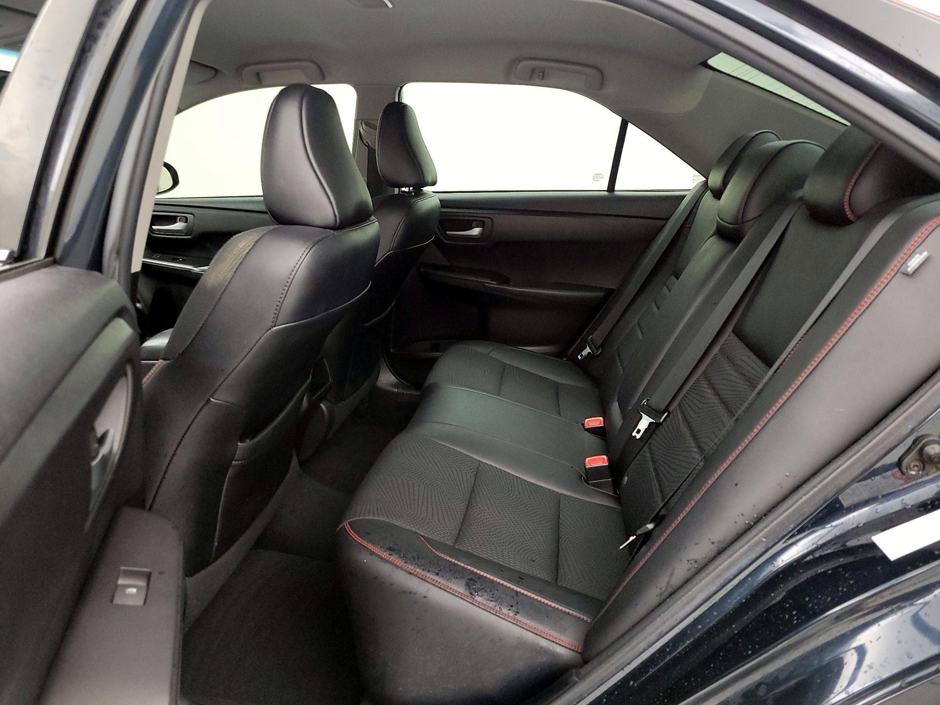 Thumbnail: 2017 Toyota Camry - 19