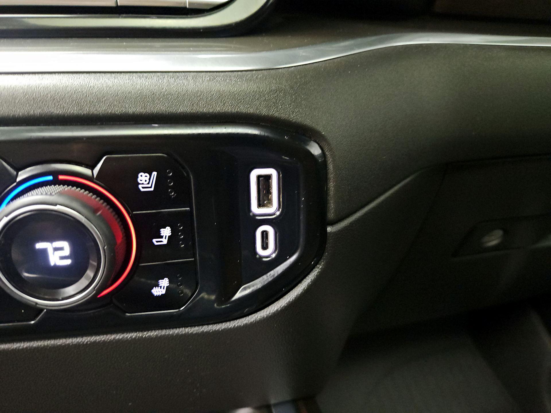 Thumbnail: 2024 Chevrolet Silverado 2500 - 18