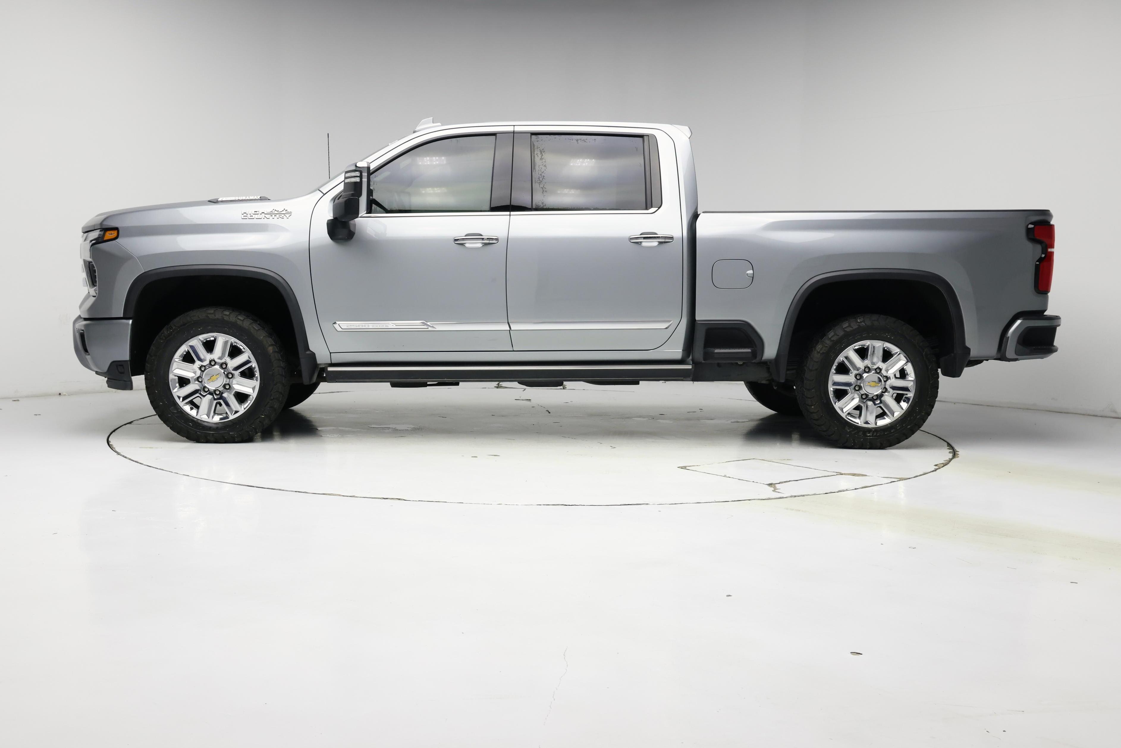 Thumbnail: 2024 Chevrolet Silverado 2500 - 3