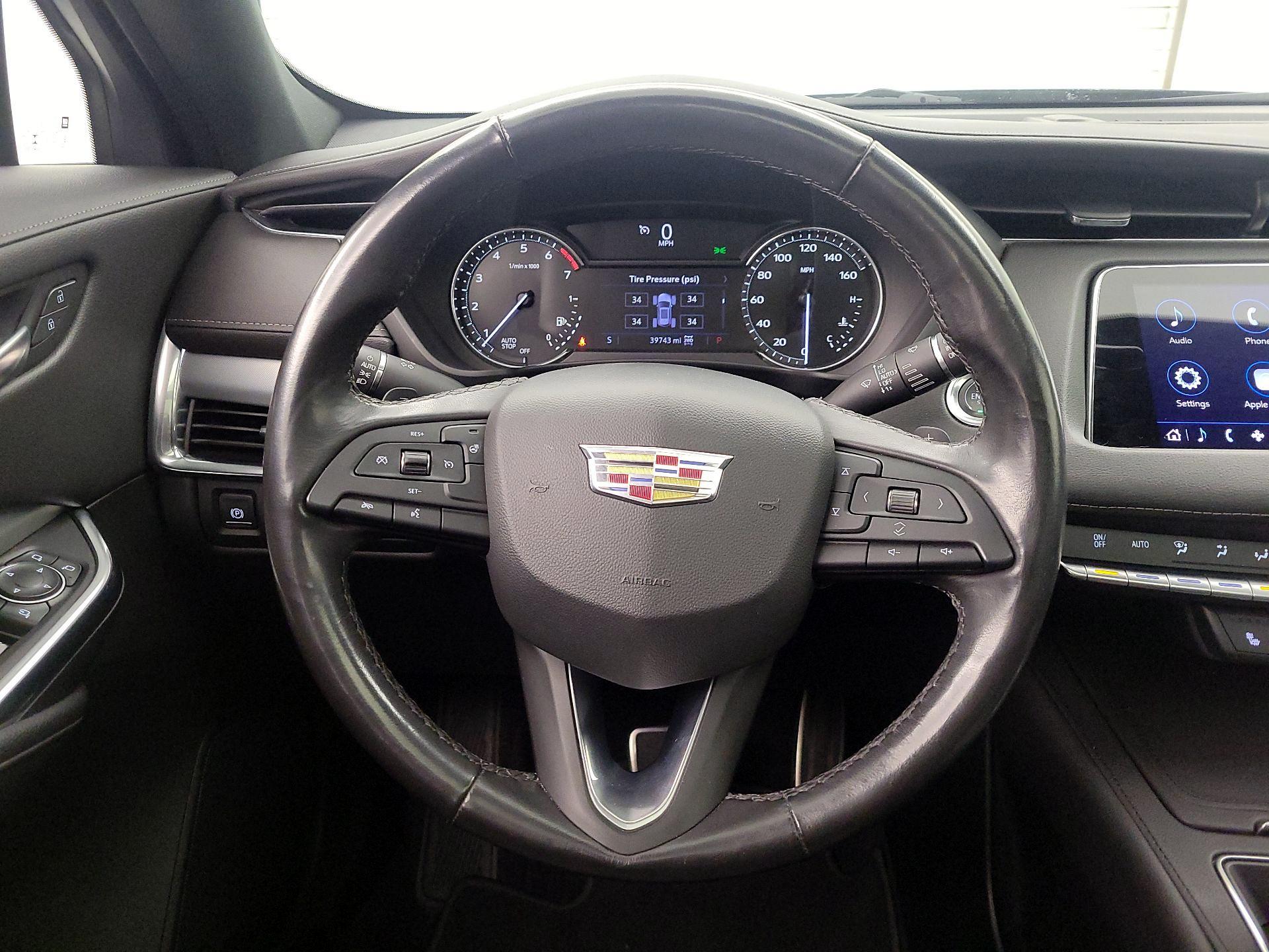 Thumbnail: 2019 Cadillac XT4 - 10