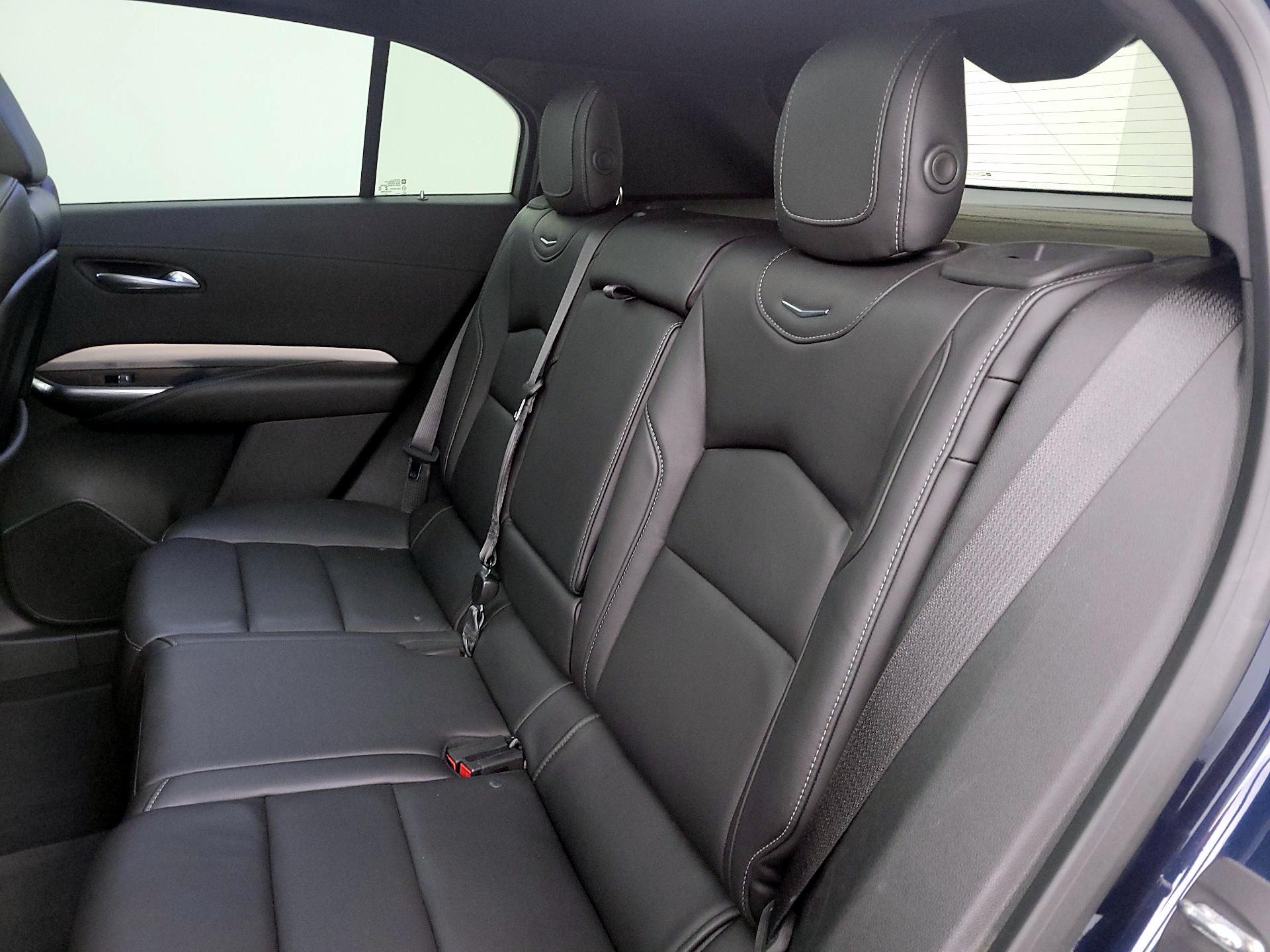 Thumbnail: 2019 Cadillac XT4 - 20