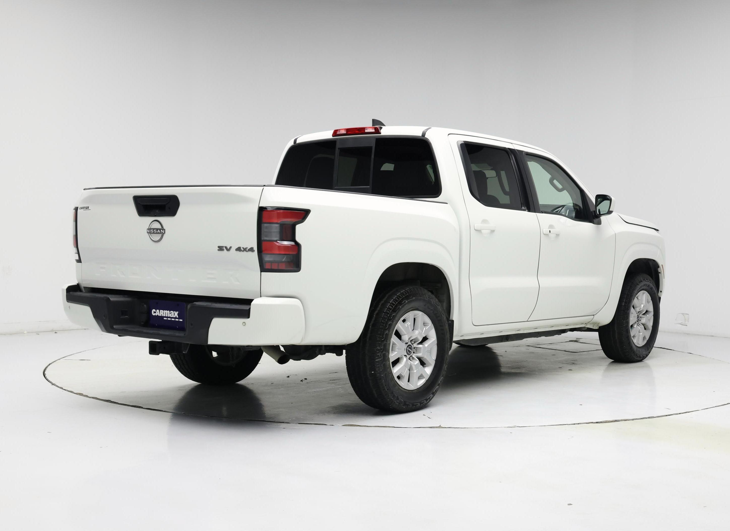 Thumbnail: 2022 Nissan Frontier - 8