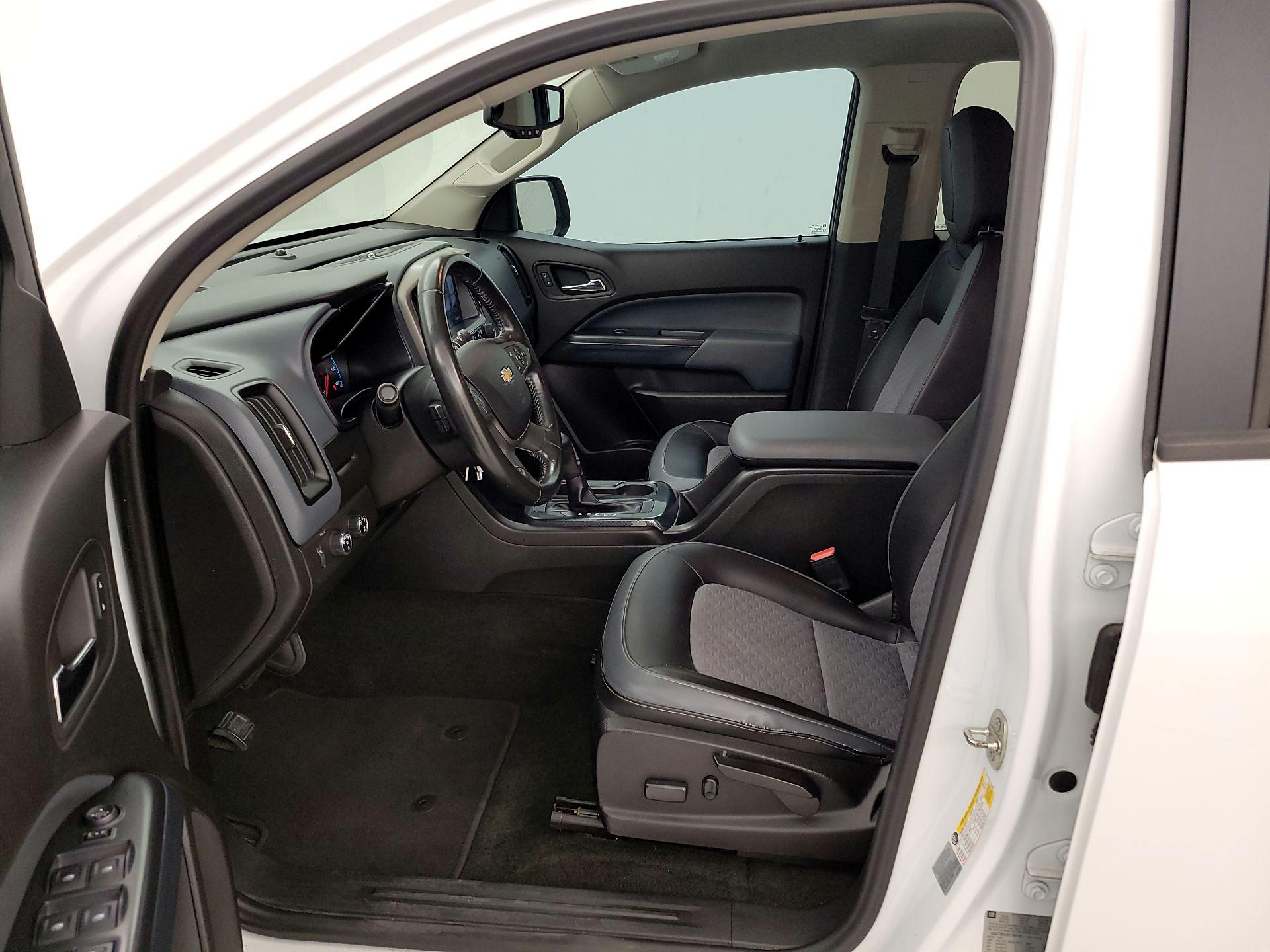 Thumbnail: 2016 Chevrolet Colorado - 11