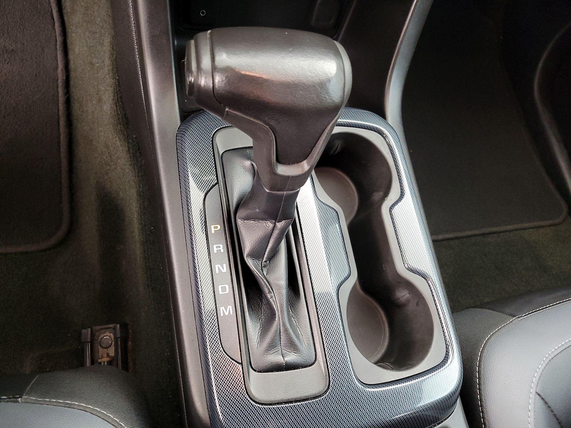 Thumbnail: 2016 Chevrolet Colorado - 17