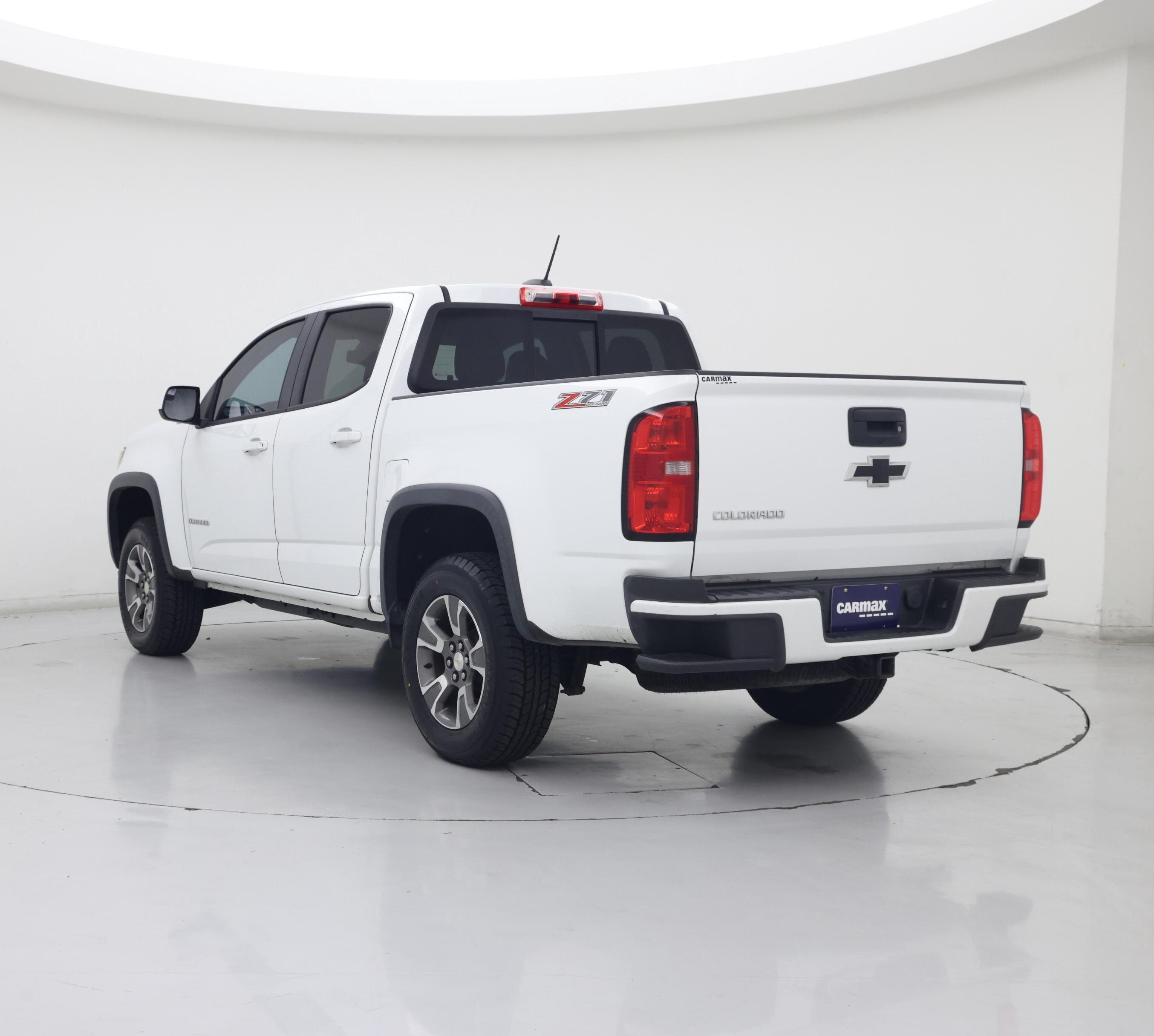 Thumbnail: 2016 Chevrolet Colorado - 2