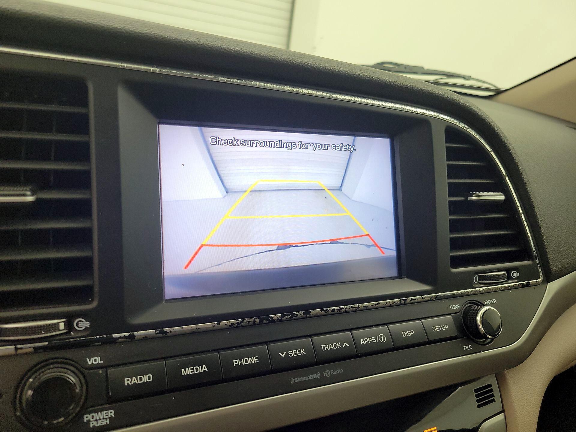 Thumbnail: 2017 Hyundai Elantra - 14