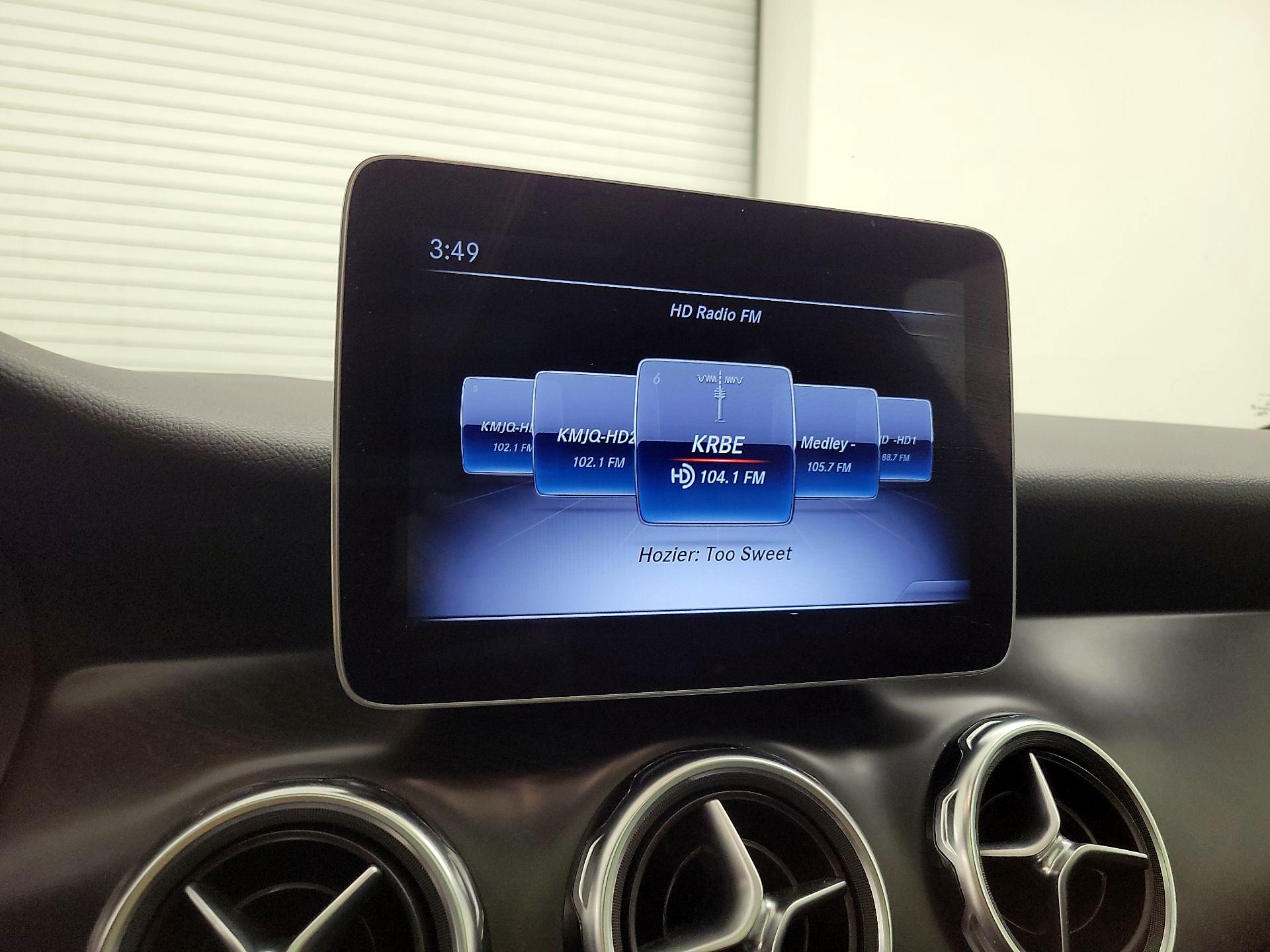 Thumbnail: 2019 Mercedes-Benz GLA - 15