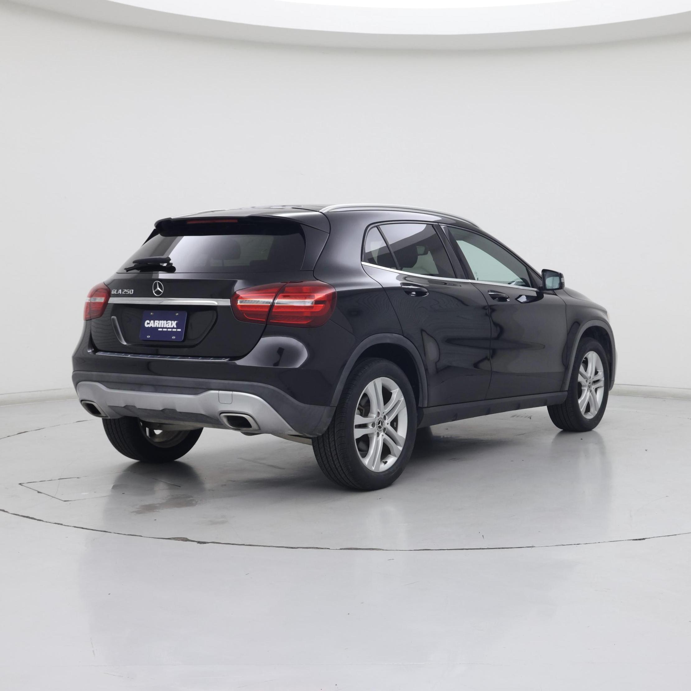 Thumbnail: 2019 Mercedes-Benz GLA - 8