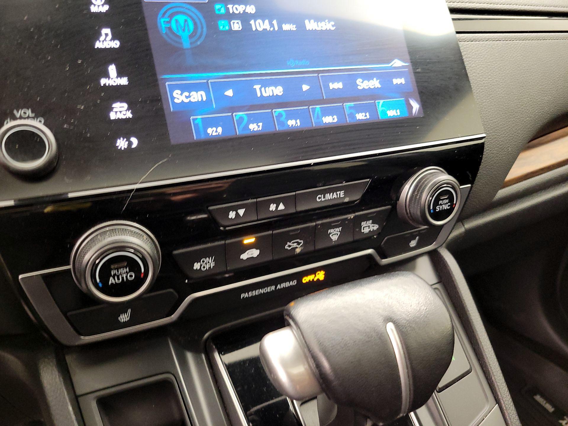 Thumbnail: 2019 Honda CR-V - 16