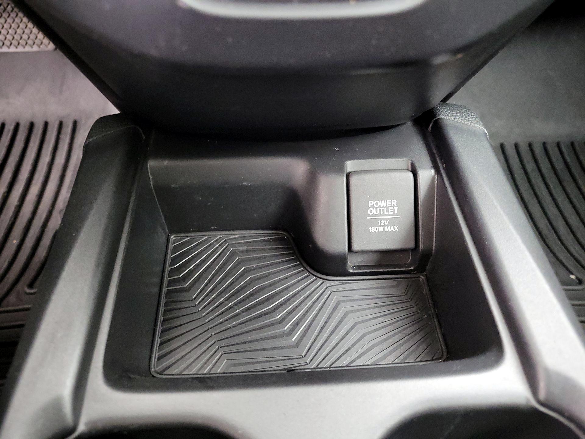 Thumbnail: 2019 Honda CR-V - 18