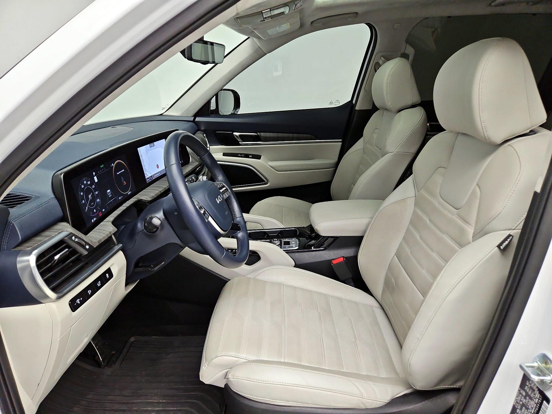 Thumbnail: 2023 Kia Telluride - 11