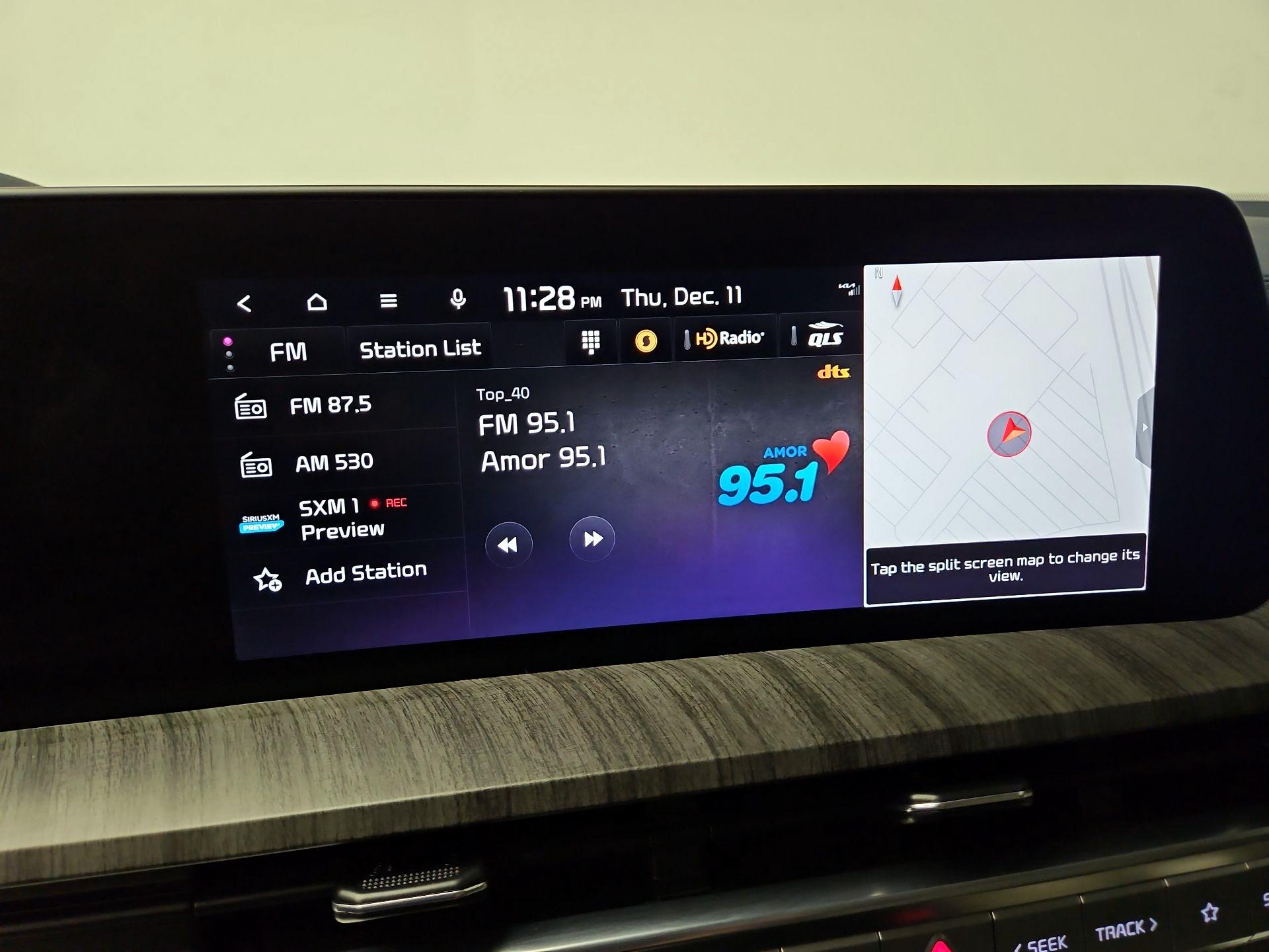 Thumbnail: 2023 Kia Telluride - 16