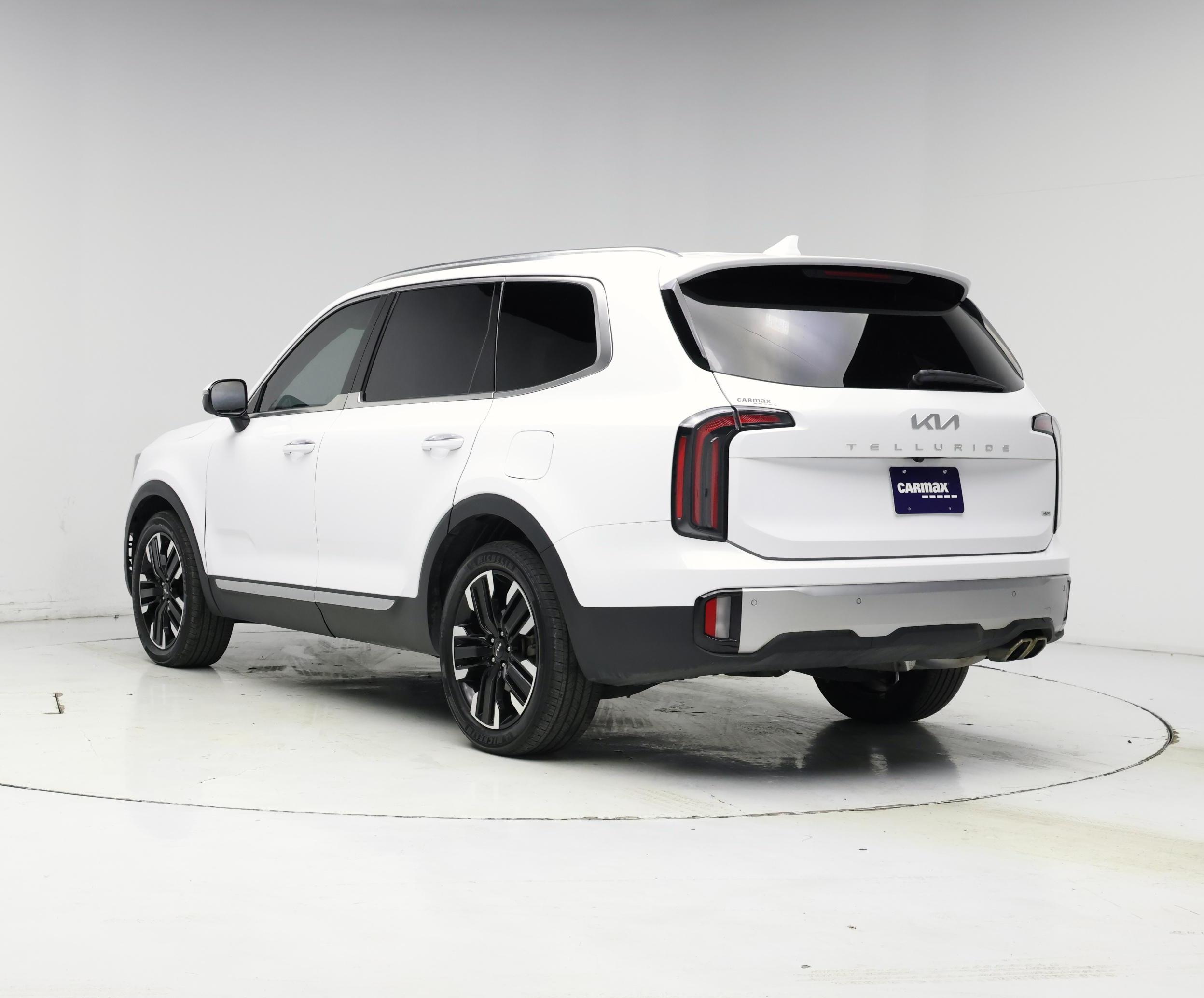 Thumbnail: 2023 Kia Telluride - 2