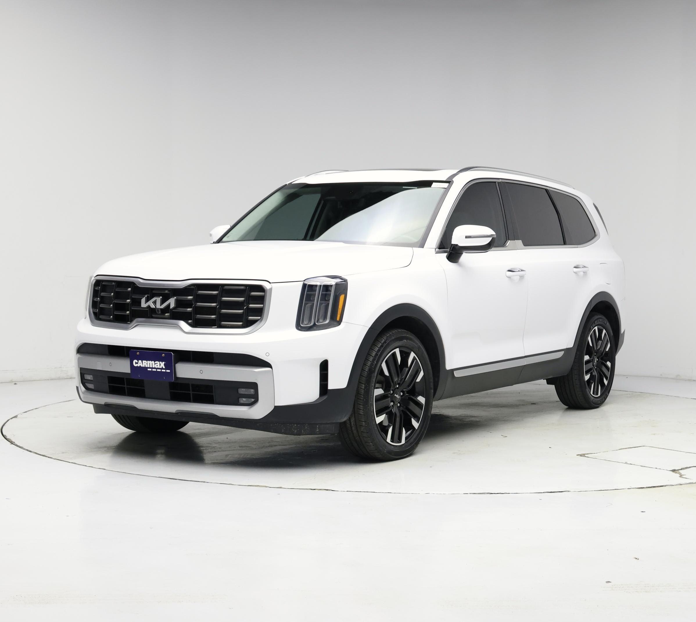 Thumbnail: 2023 Kia Telluride - 4