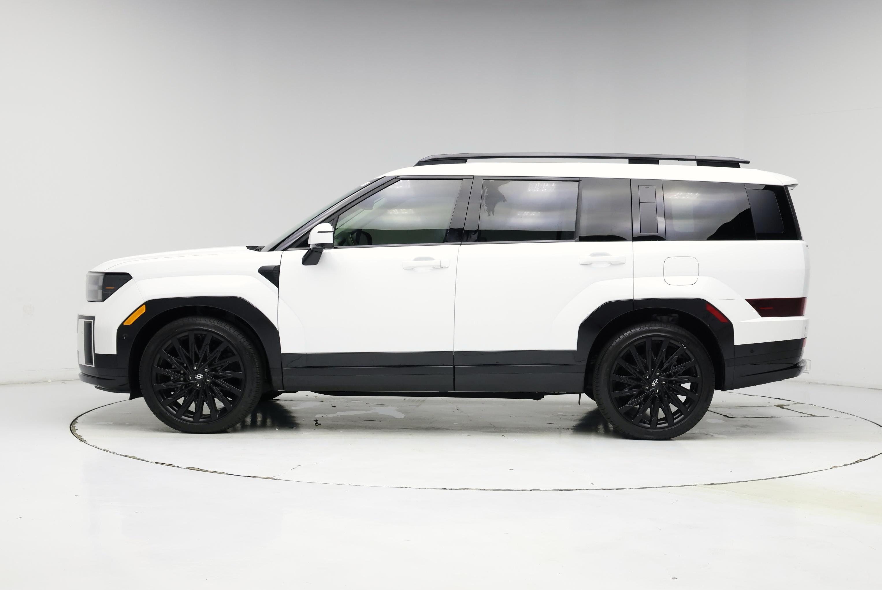 Thumbnail: 2025 Hyundai Santa Fe - 3